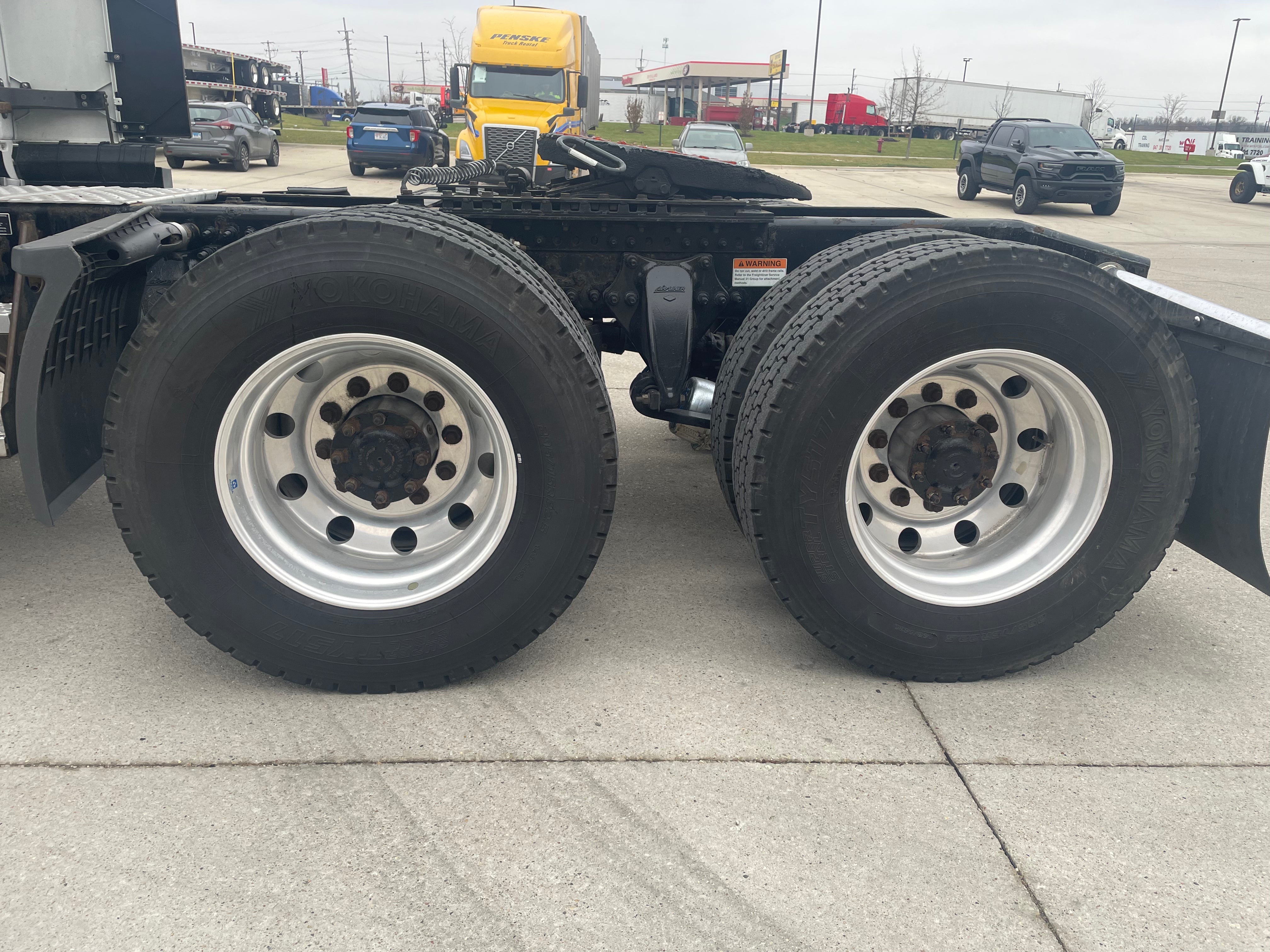 2020 Freightliner Cascadia Route One Trailers