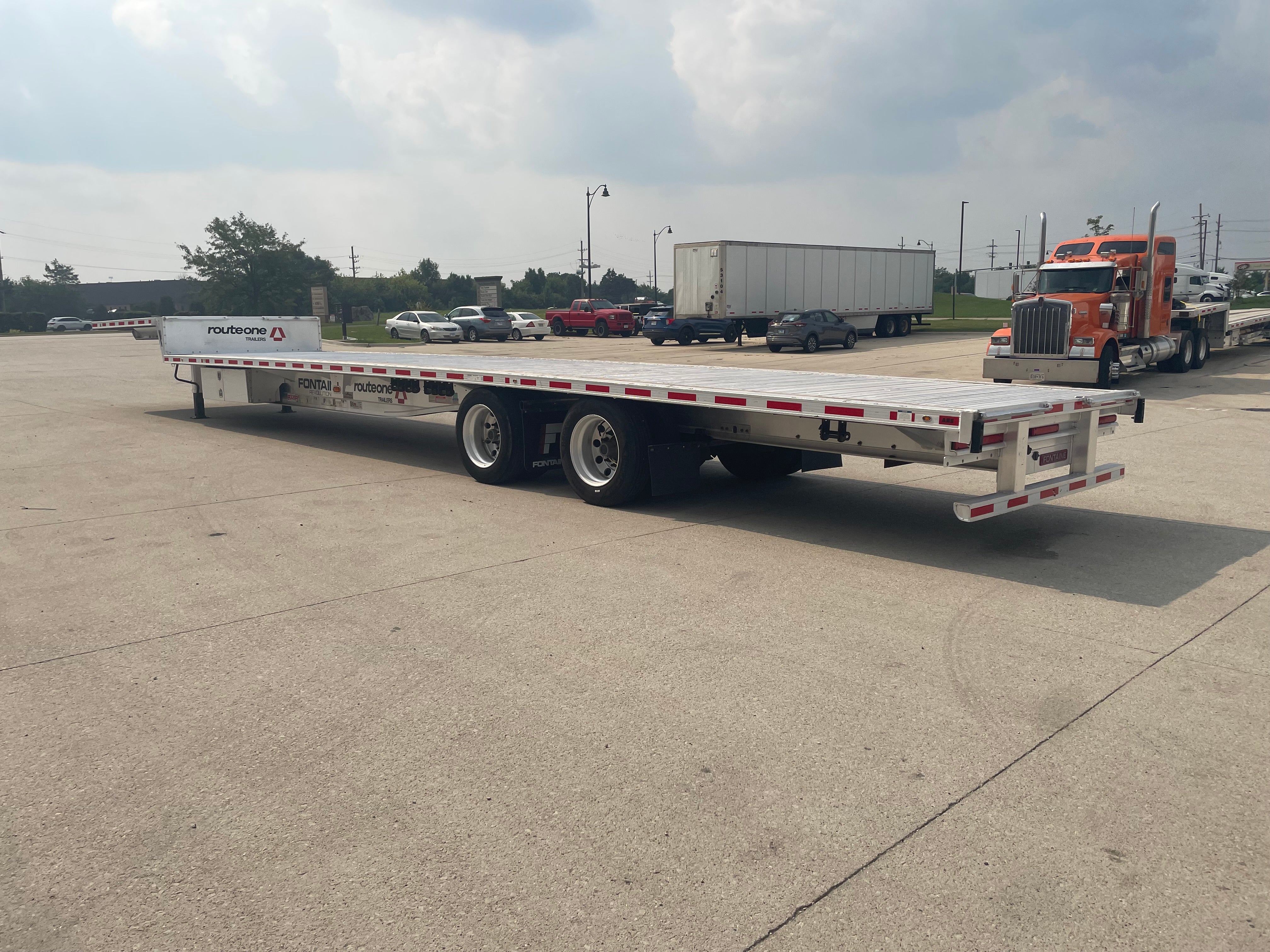 2021 Fontaine Revolution Step Deck Aluminum 53’