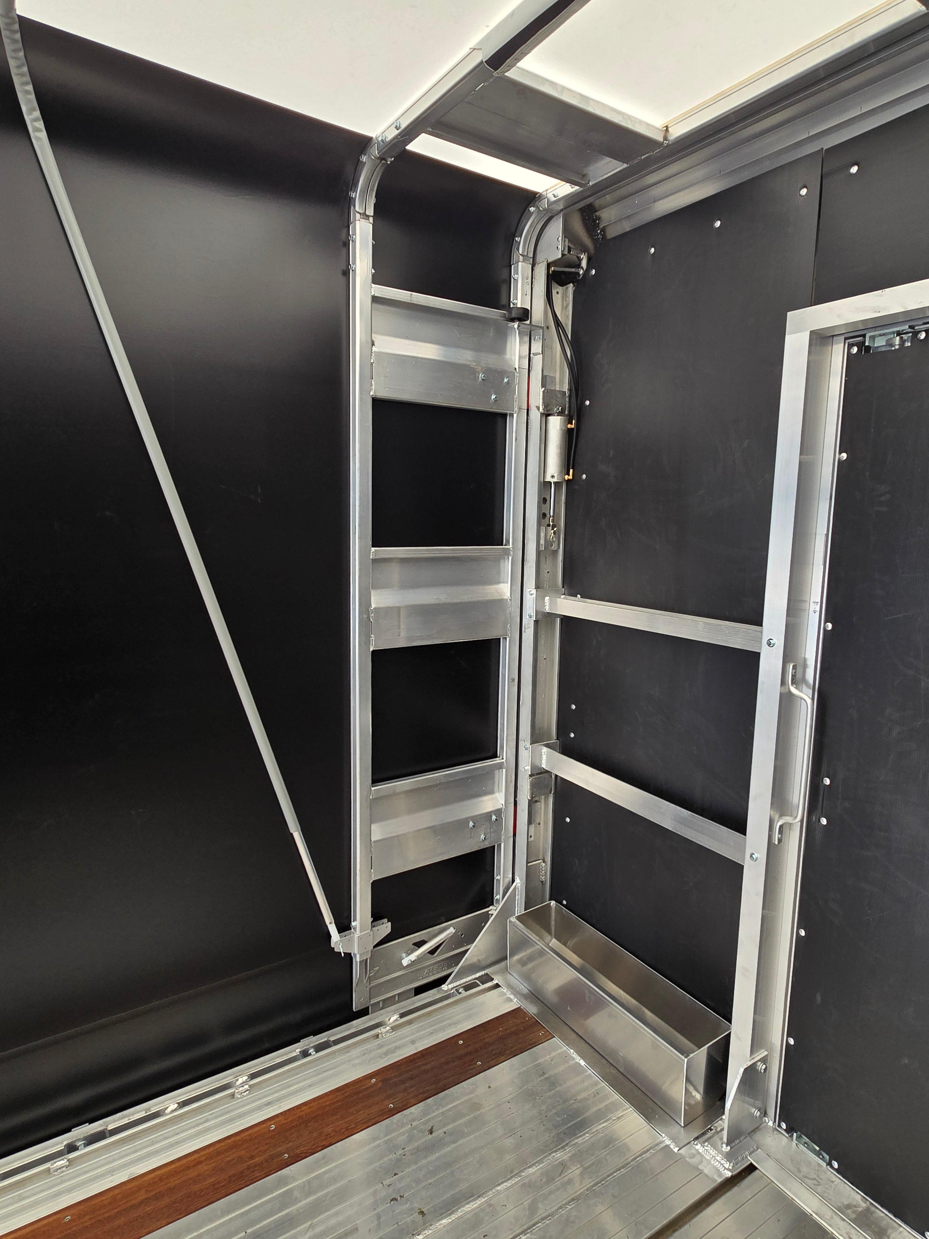 Eagle Tarp System by Verduyn Route One Trailers