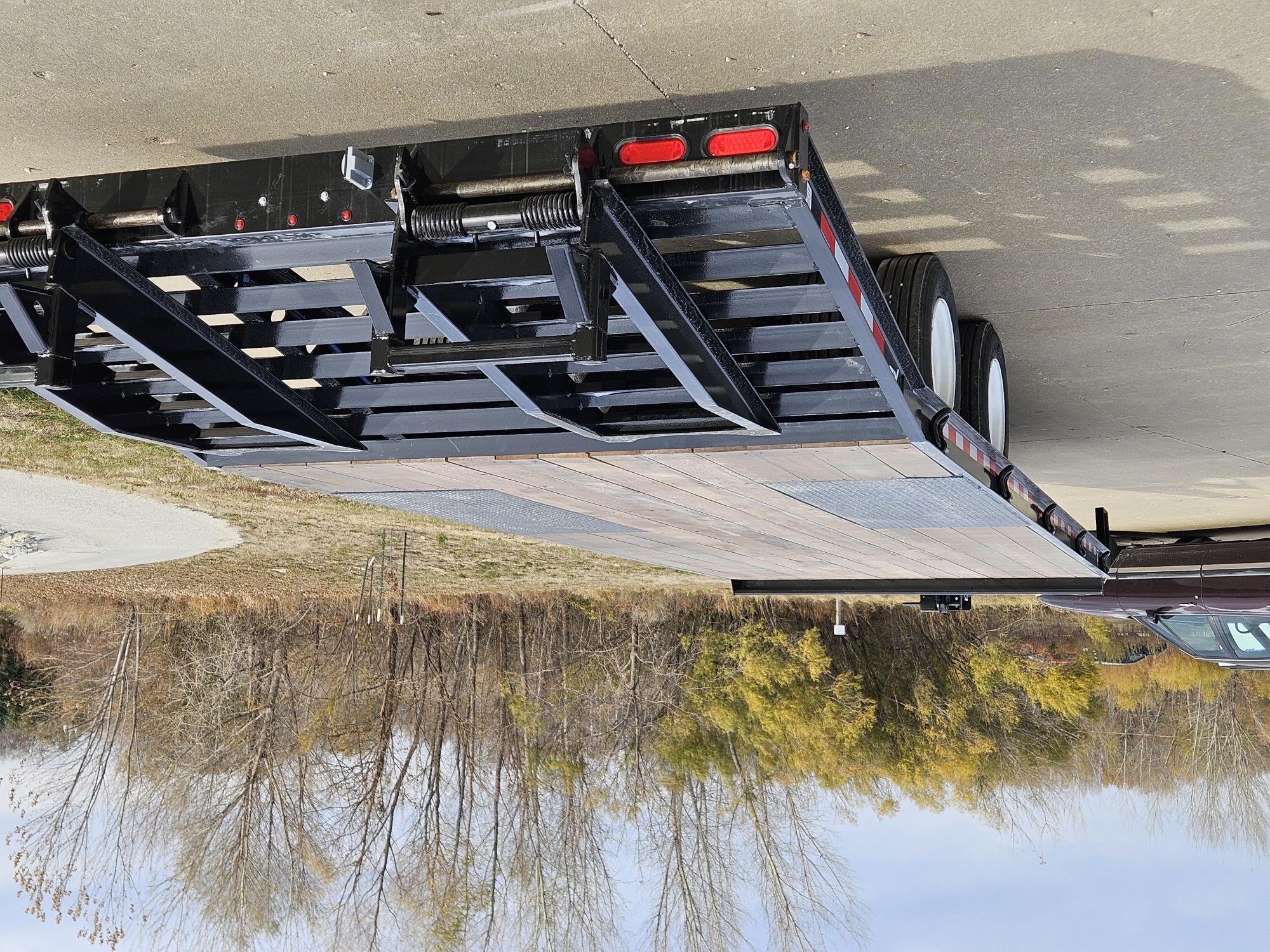 2027 XL 40 Tag Route One Trailers