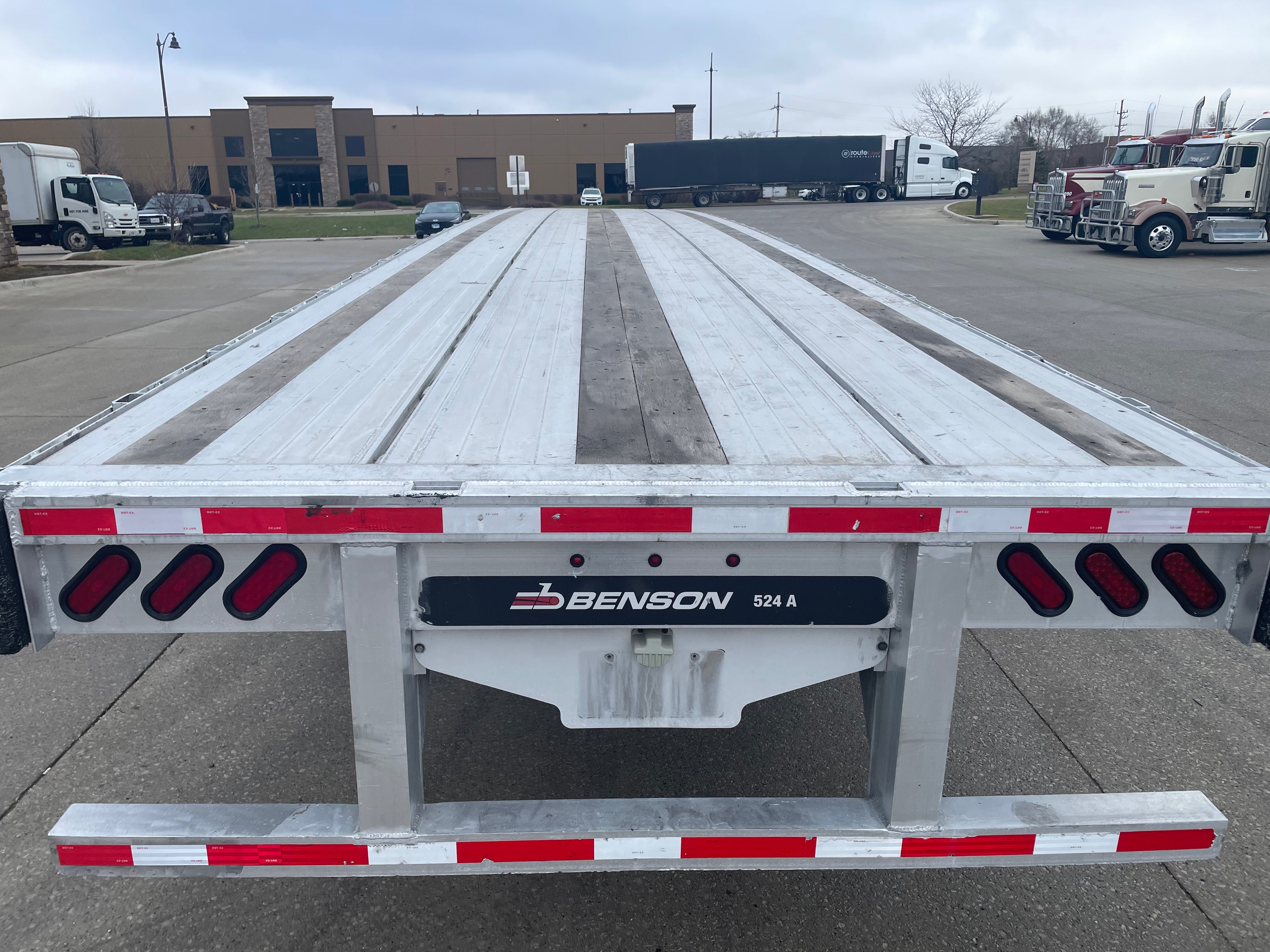 2017 Transcraft 524A Flatbed