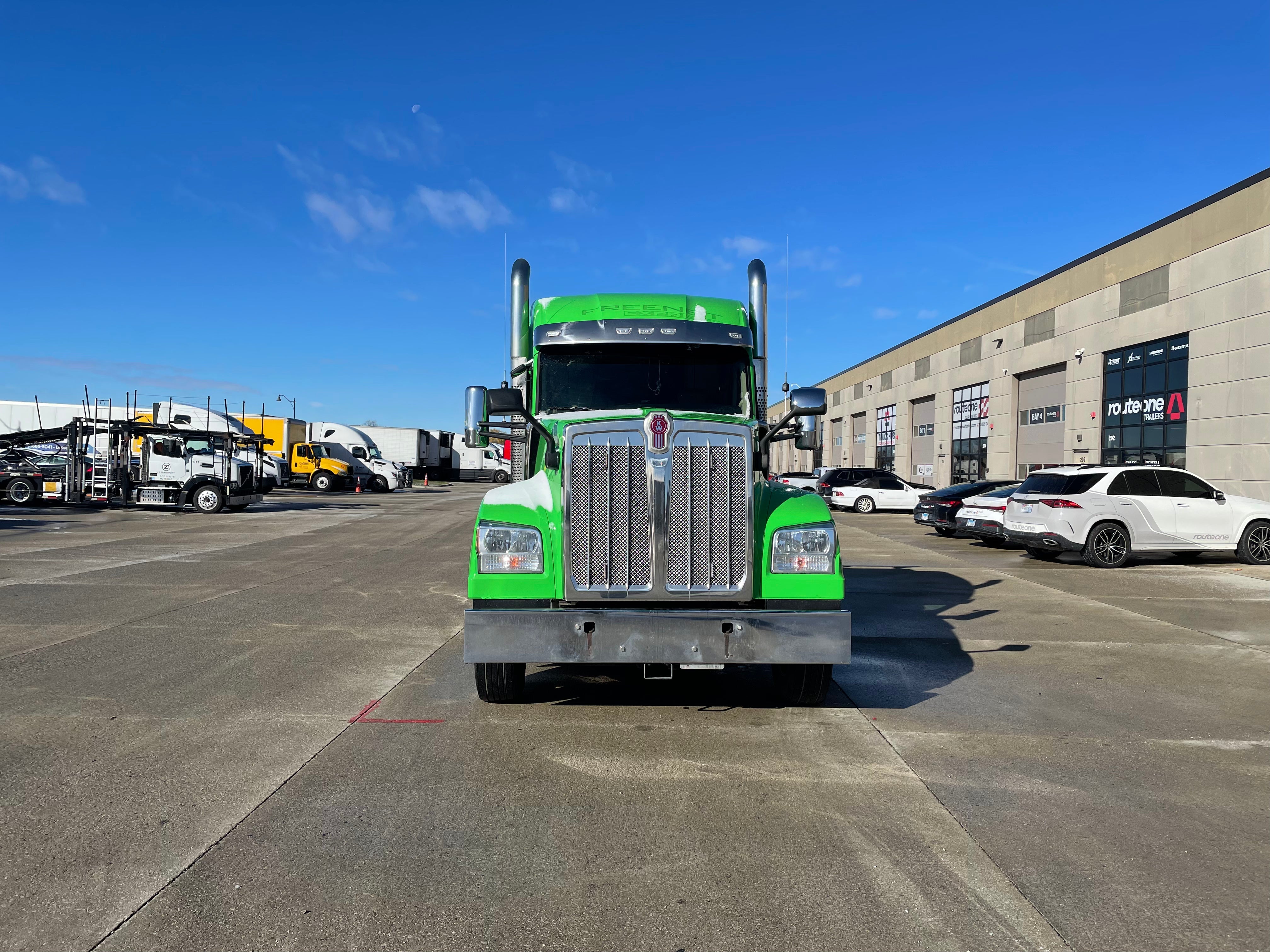 2020 Kenworth W990 Route One Trailers