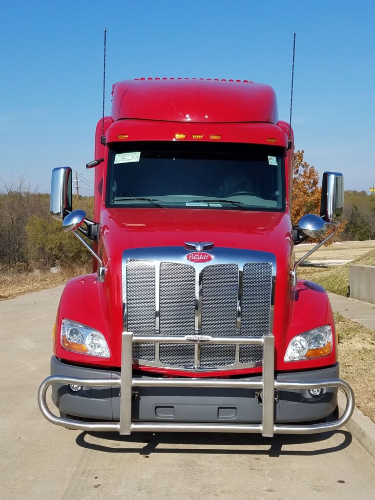 Peterbilt 579 2013-2021 Route One Trailers