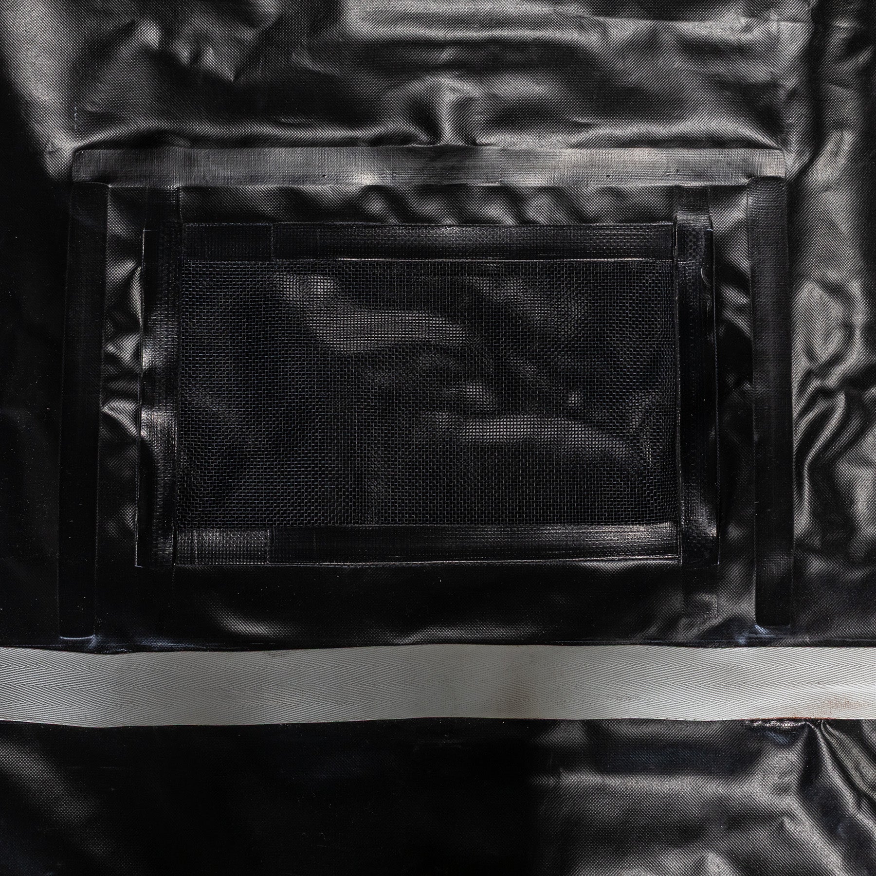 LCS: Rear curtain Roll 101" H System 107'' W Black