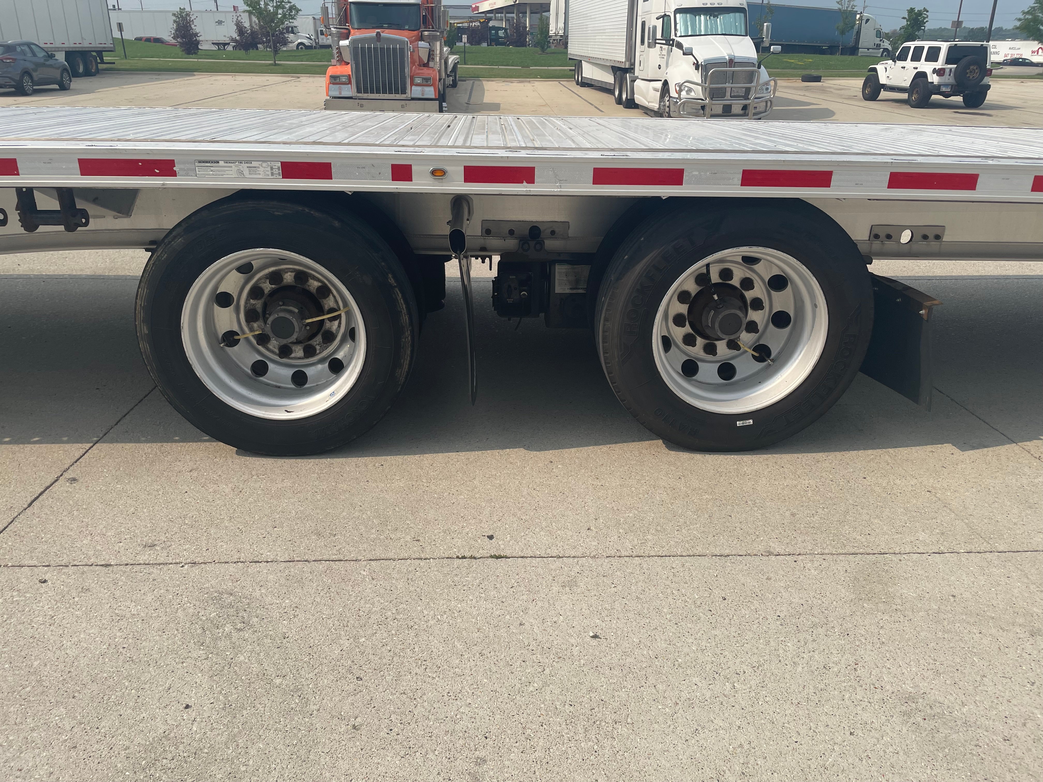 2021 Fontaine Revolution Step Deck Aluminum 53’