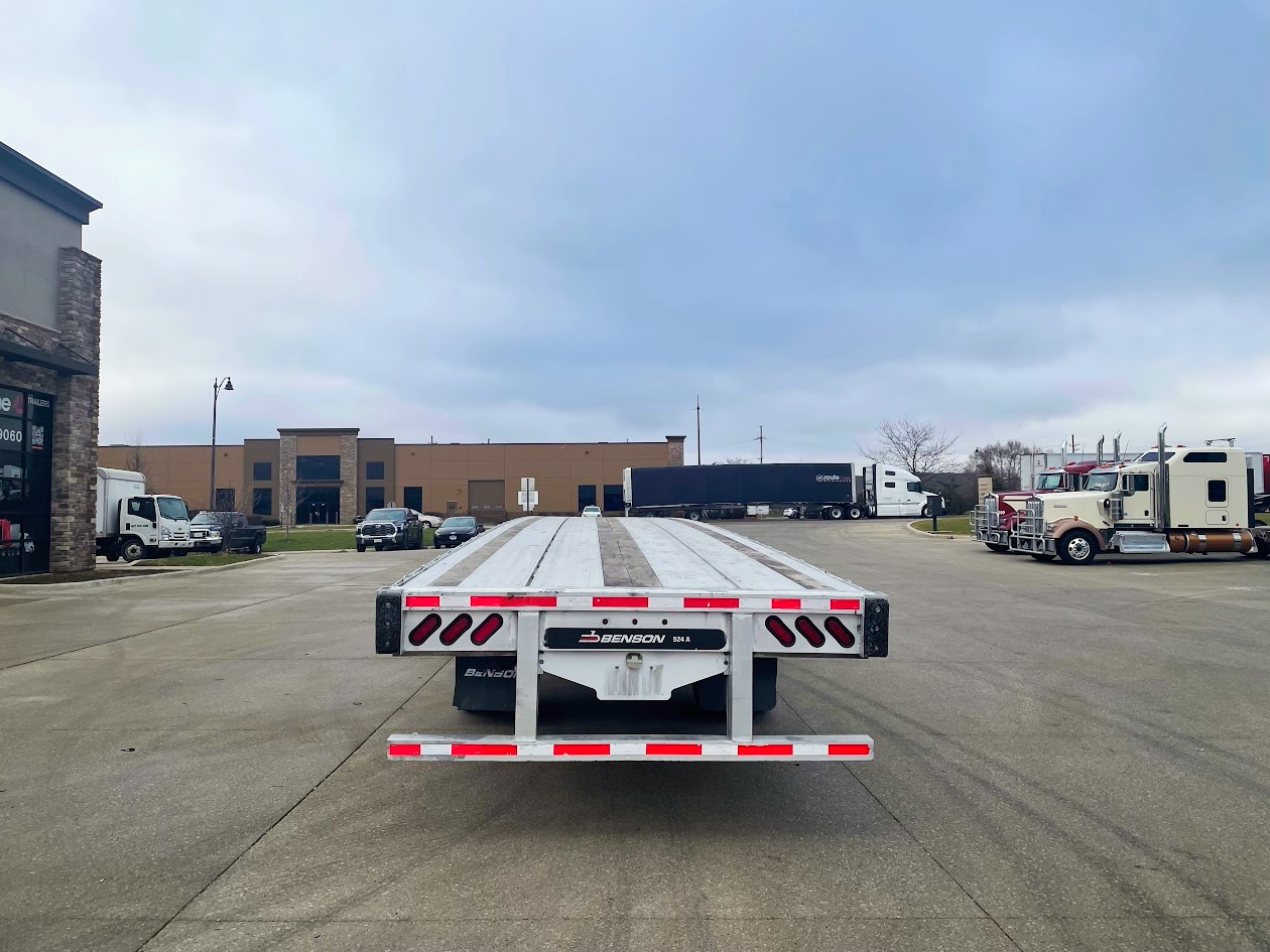 2017 Transcraft 524A Flatbed