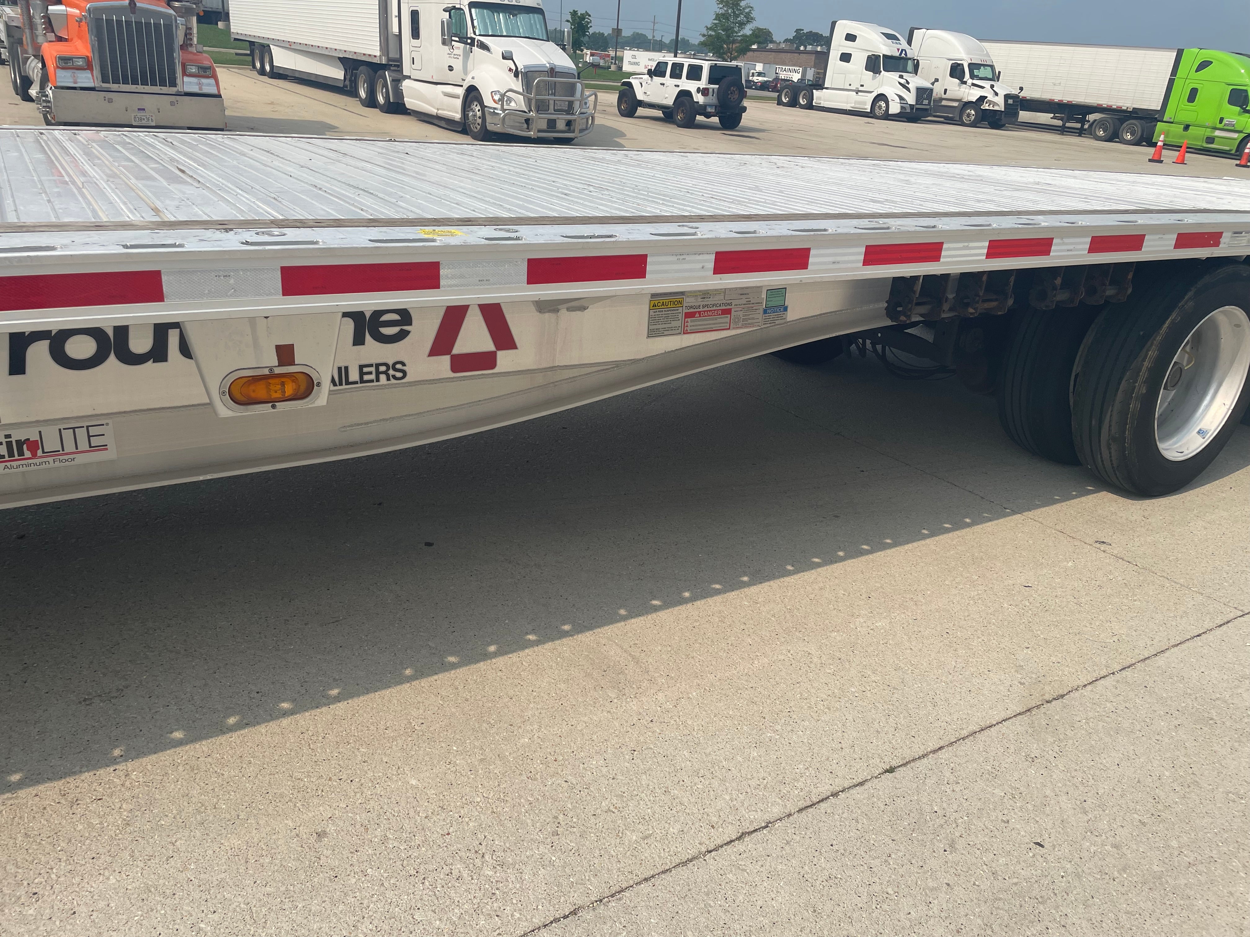 2021 Fontaine Revolution Step Deck Aluminum 53’