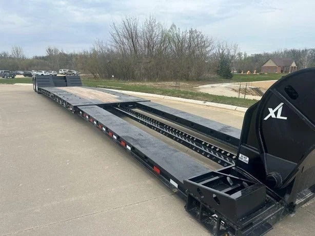 2027 XL 80 Hydraulic Detachable Extendable - Mini-Deck Route One Trailers