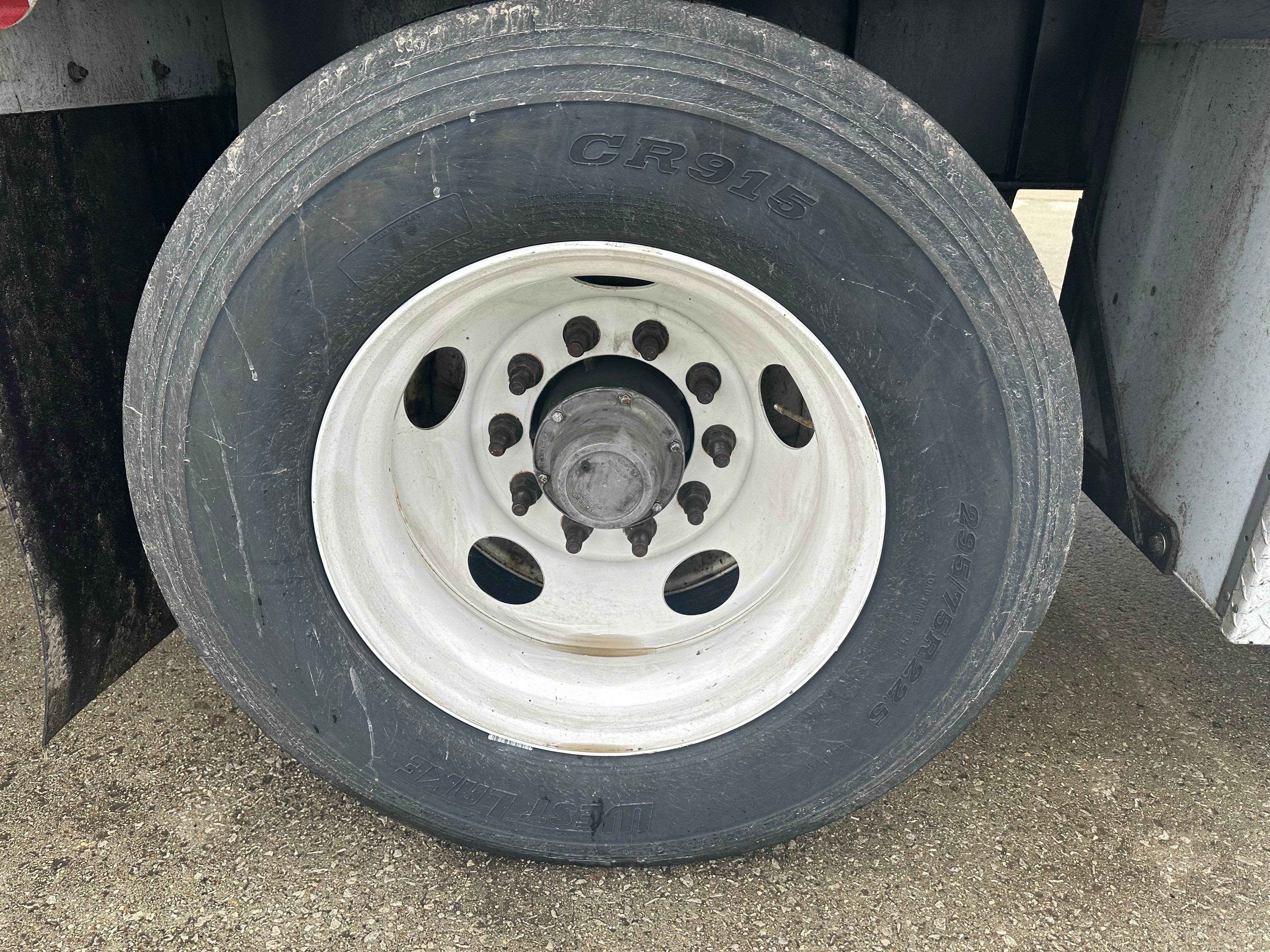 2018 Transcraft 524C w/ Aero