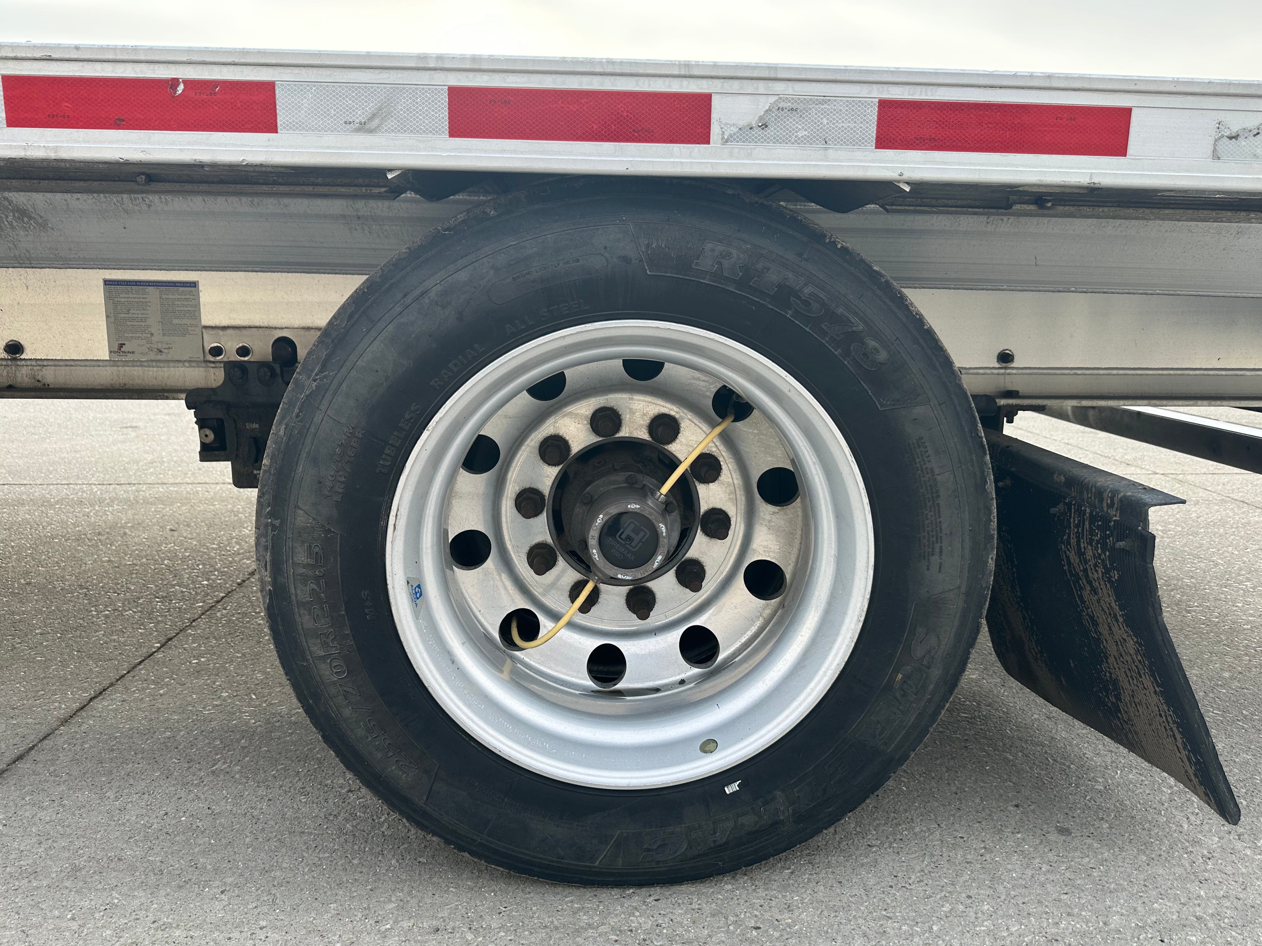 2021 Fontaine Revolution Step Deck Aluminum 53’ Route One Trailers