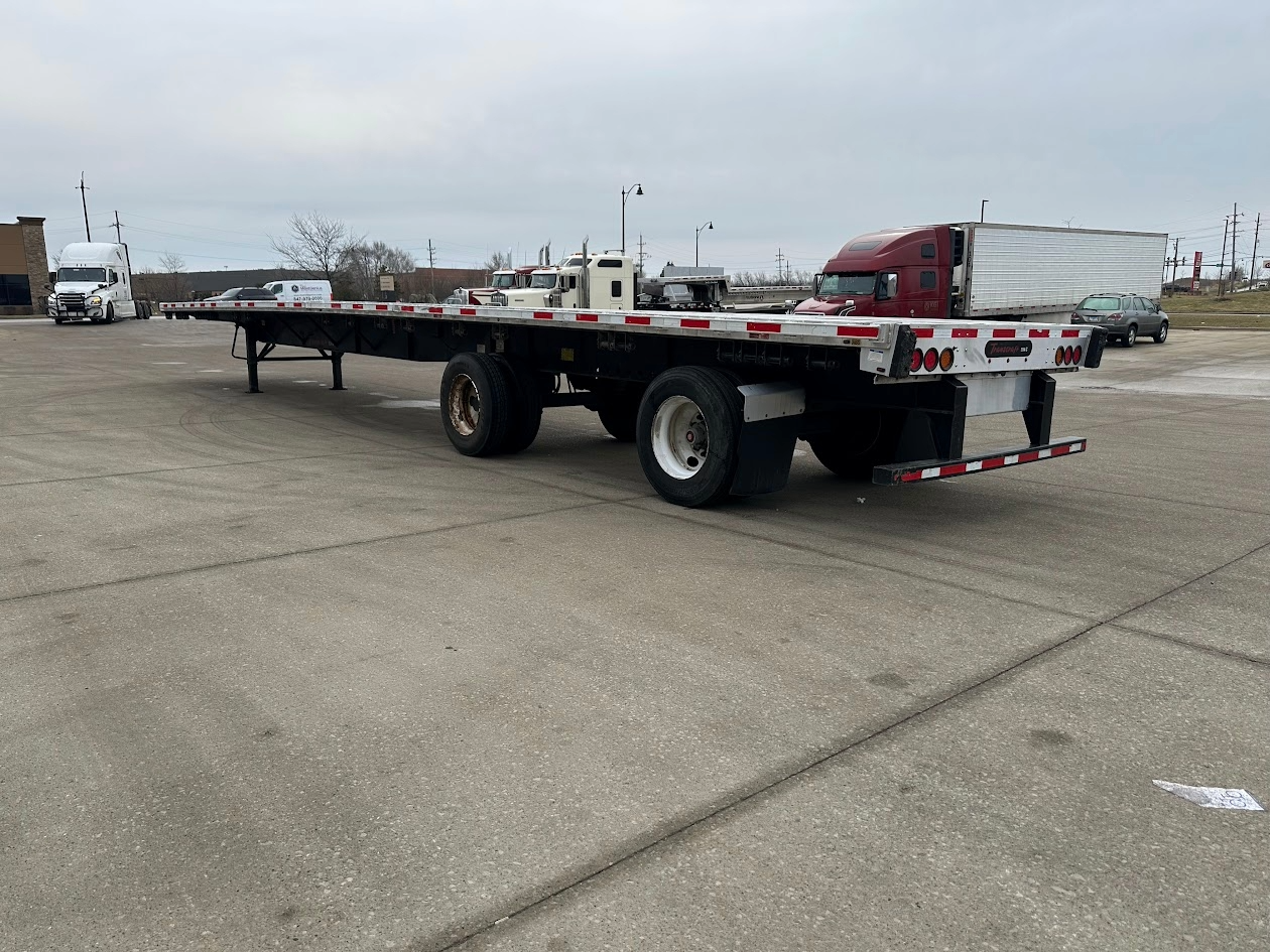 2018 Transcraft 554C Flatbed Route One Trailers