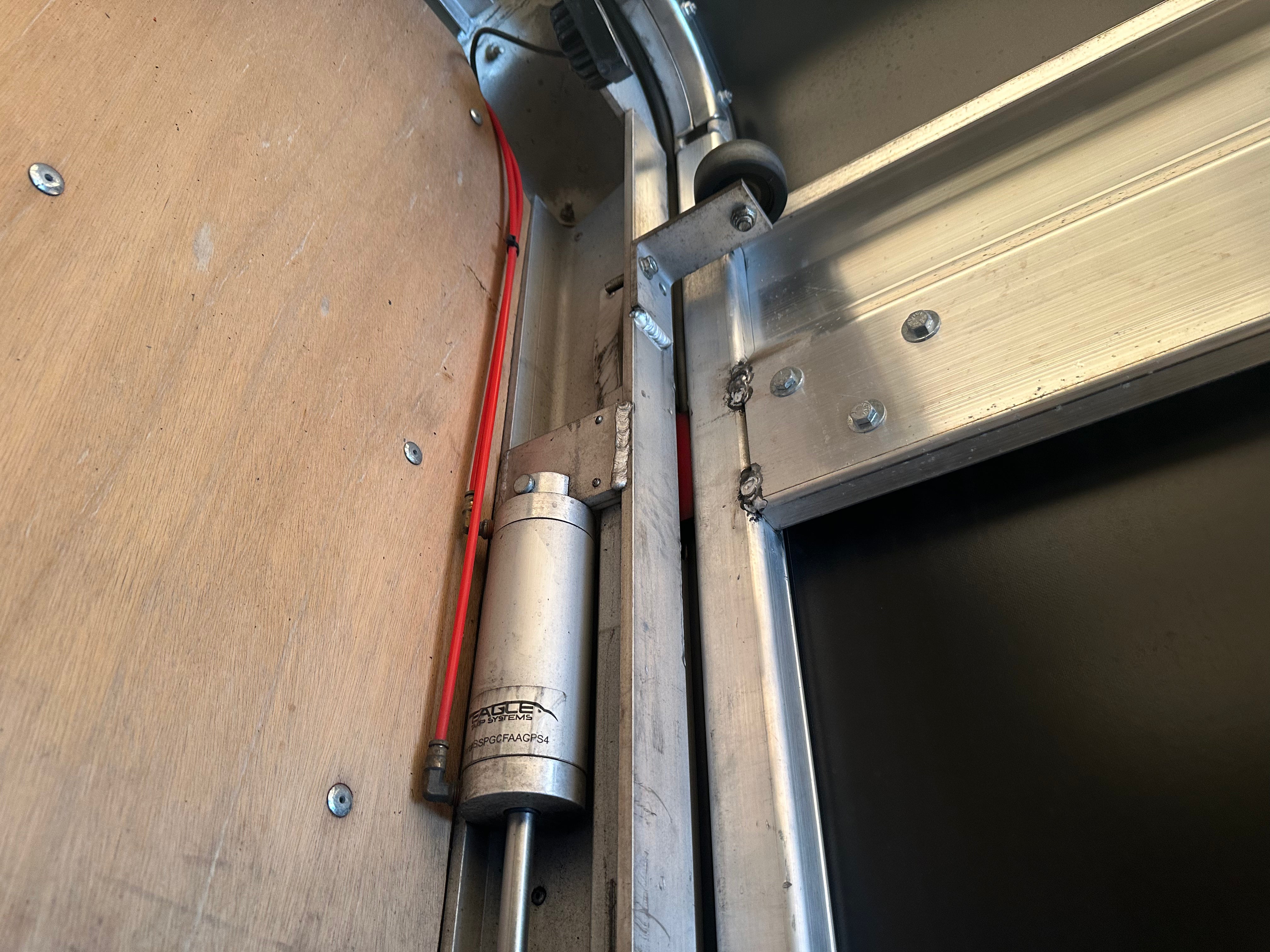 2022 East BST Low Profile w/ Aero Conestoga 106” IH Route One Trailers