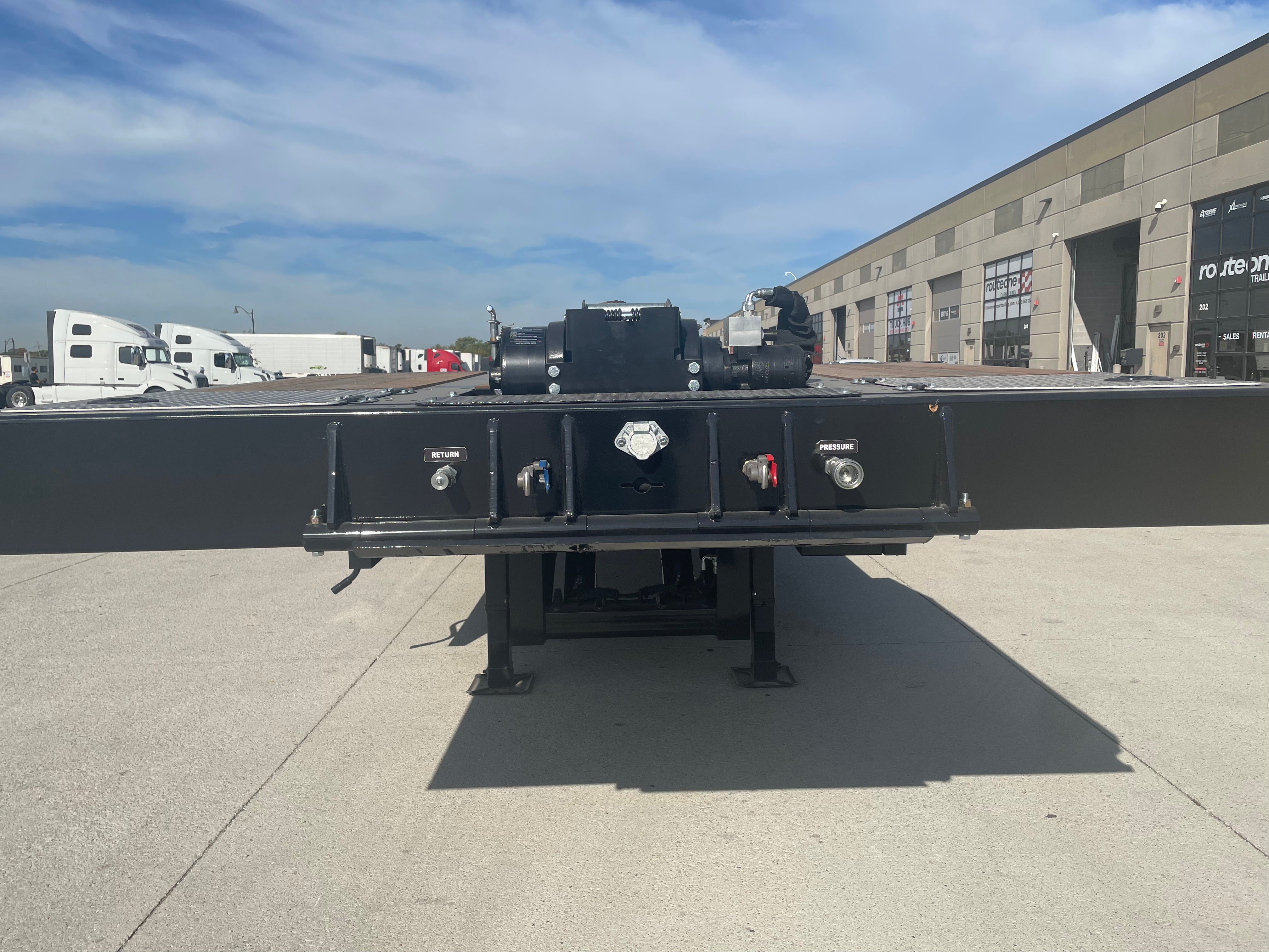 XL Specialized - 2026 XL 80 SA : Sentinel (Slide Axle) Route One Trailers