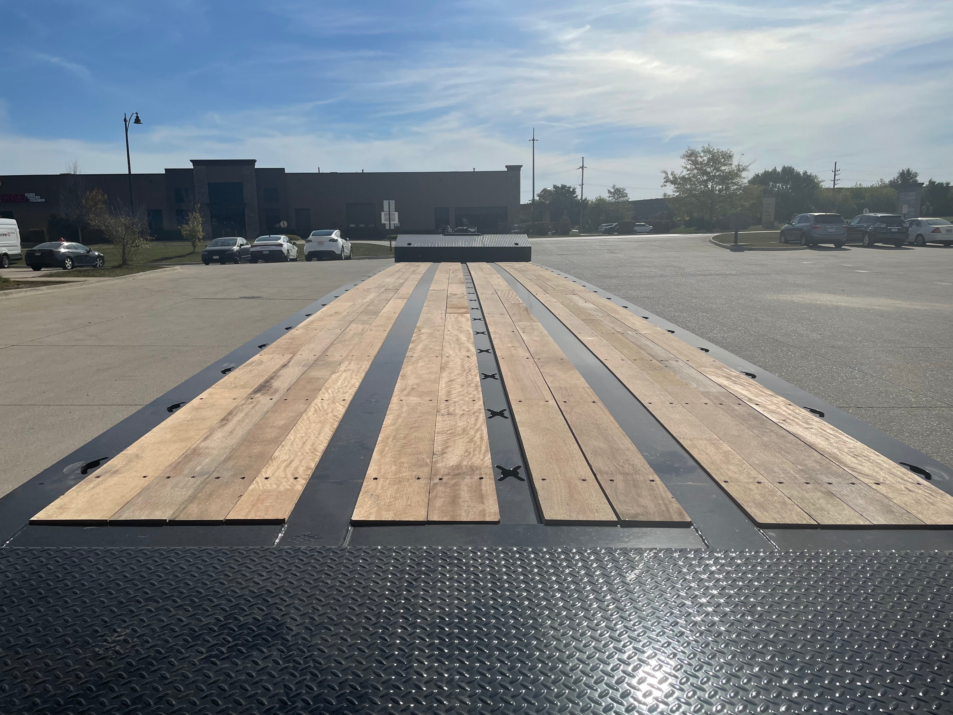 XL Specialized - 2026 XL 80 SA : Sentinel (Slide Axle) Route One Trailers
