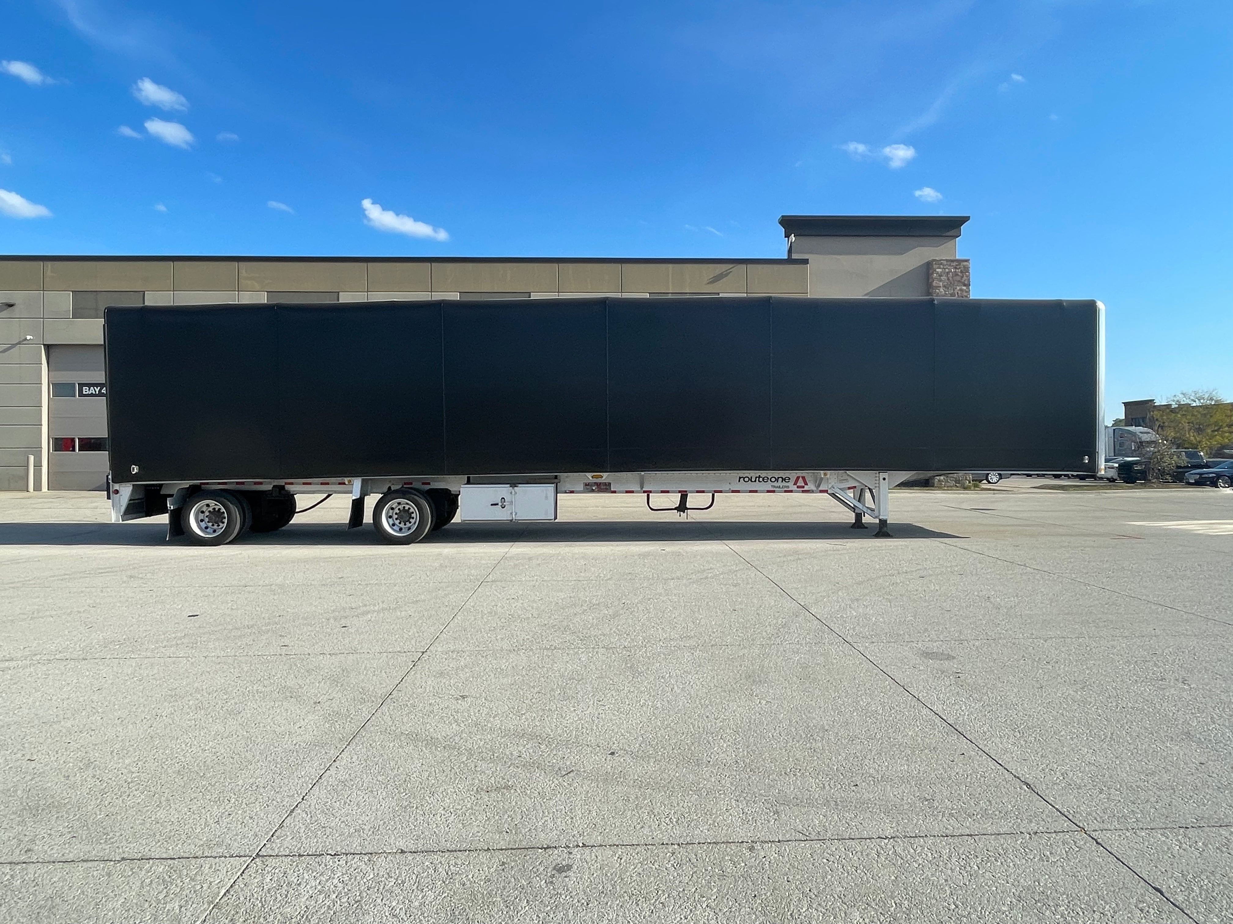 2021 Reitnouer MaxMiser LP Flatbed Conestoga Verduyn