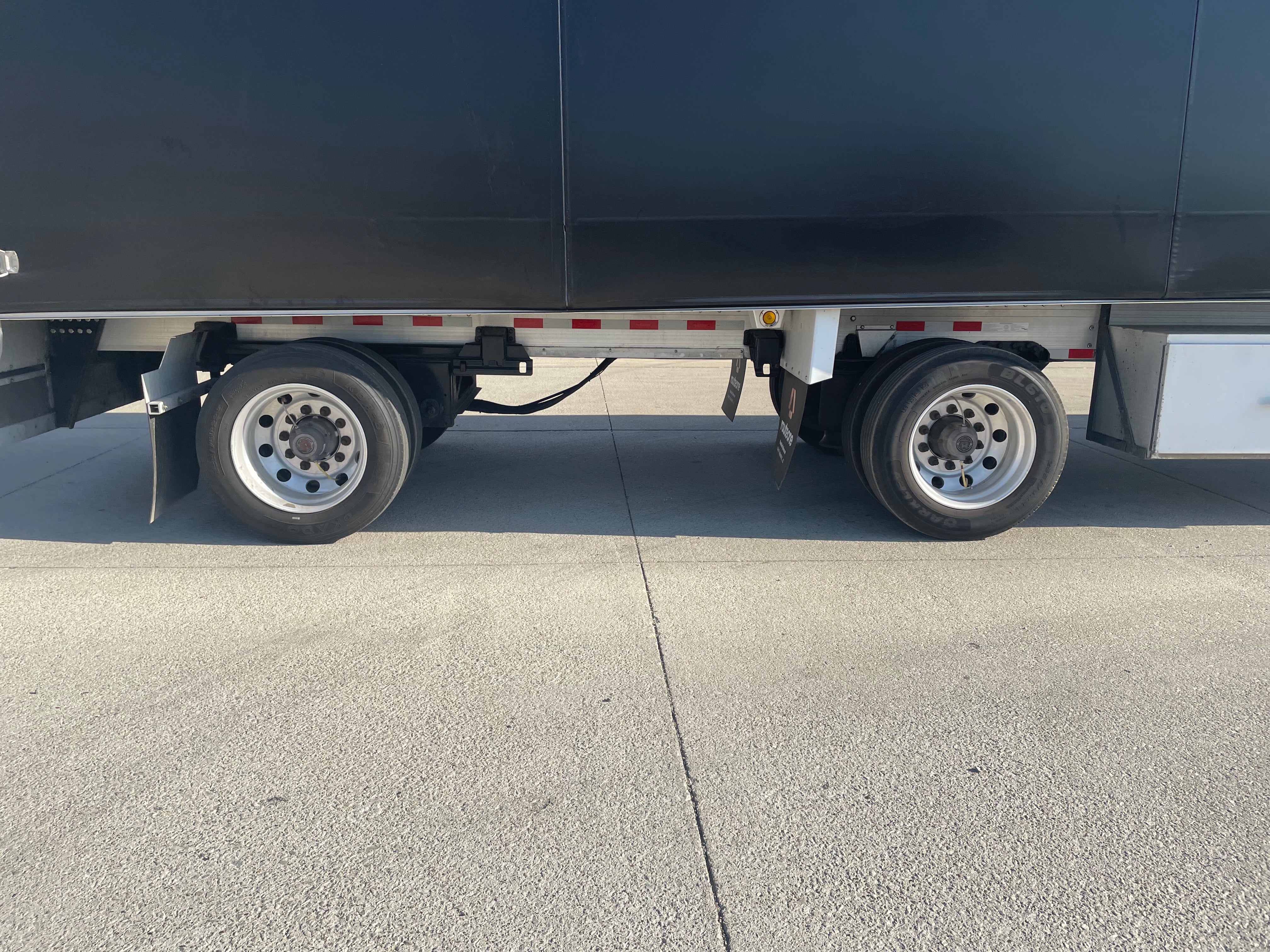 2021 Reitnouer MaxMiser LP Flatbed Conestoga Verduyn