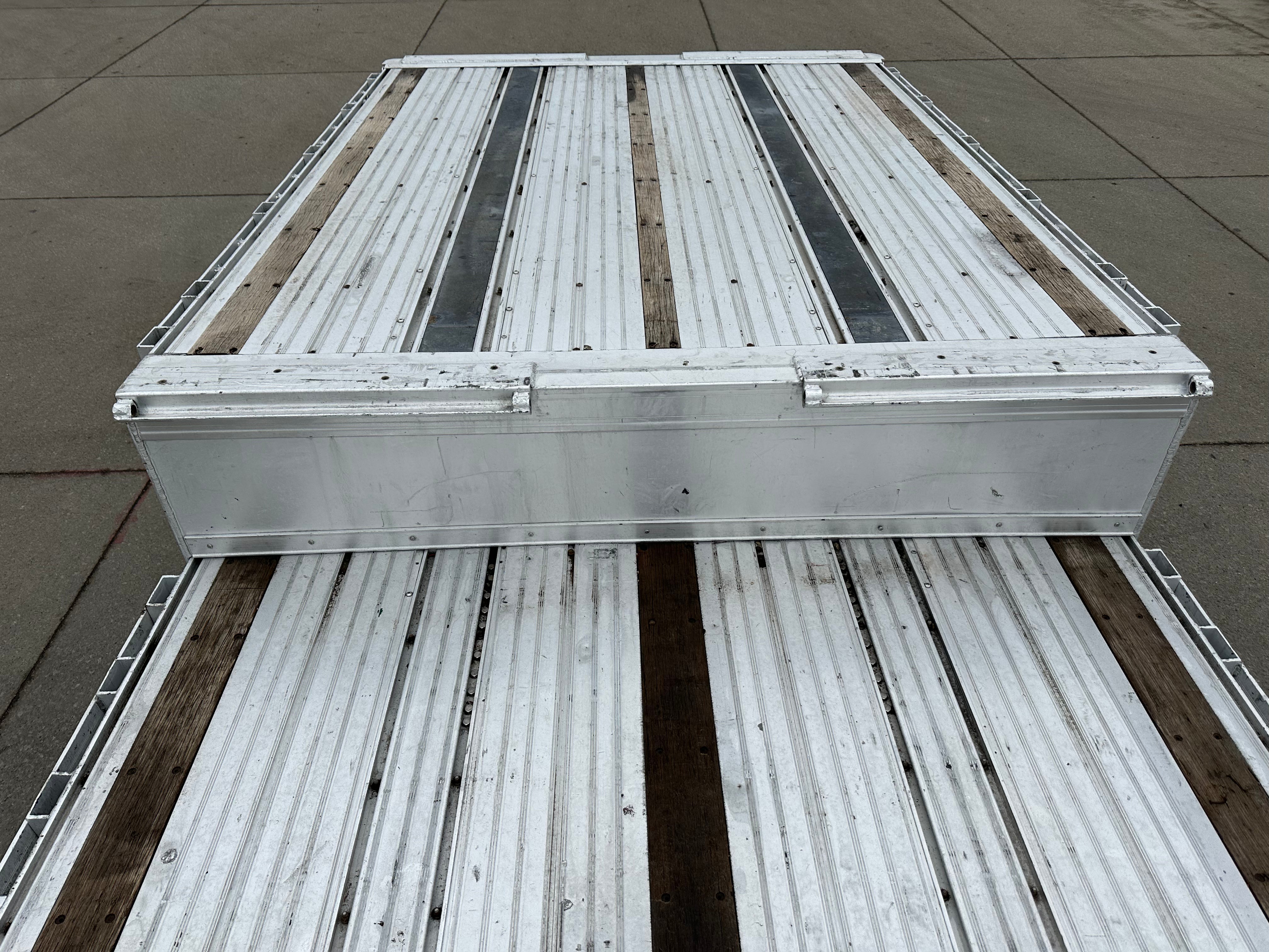 2016 Manac Darkwing Step Deck Route One Trailers