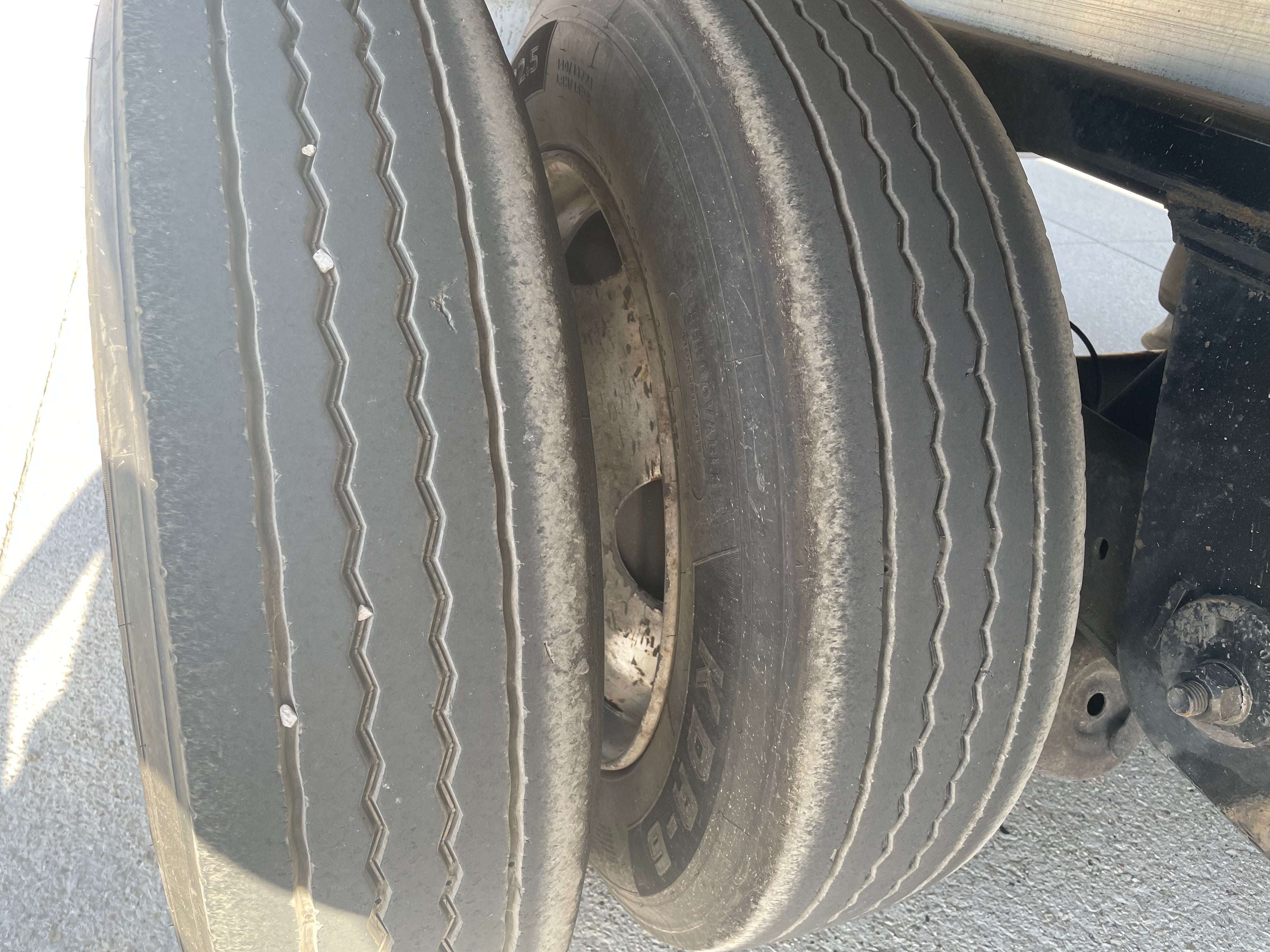 2021 Reitnouer MaxMiser LP Flatbed Conestoga Verduyn