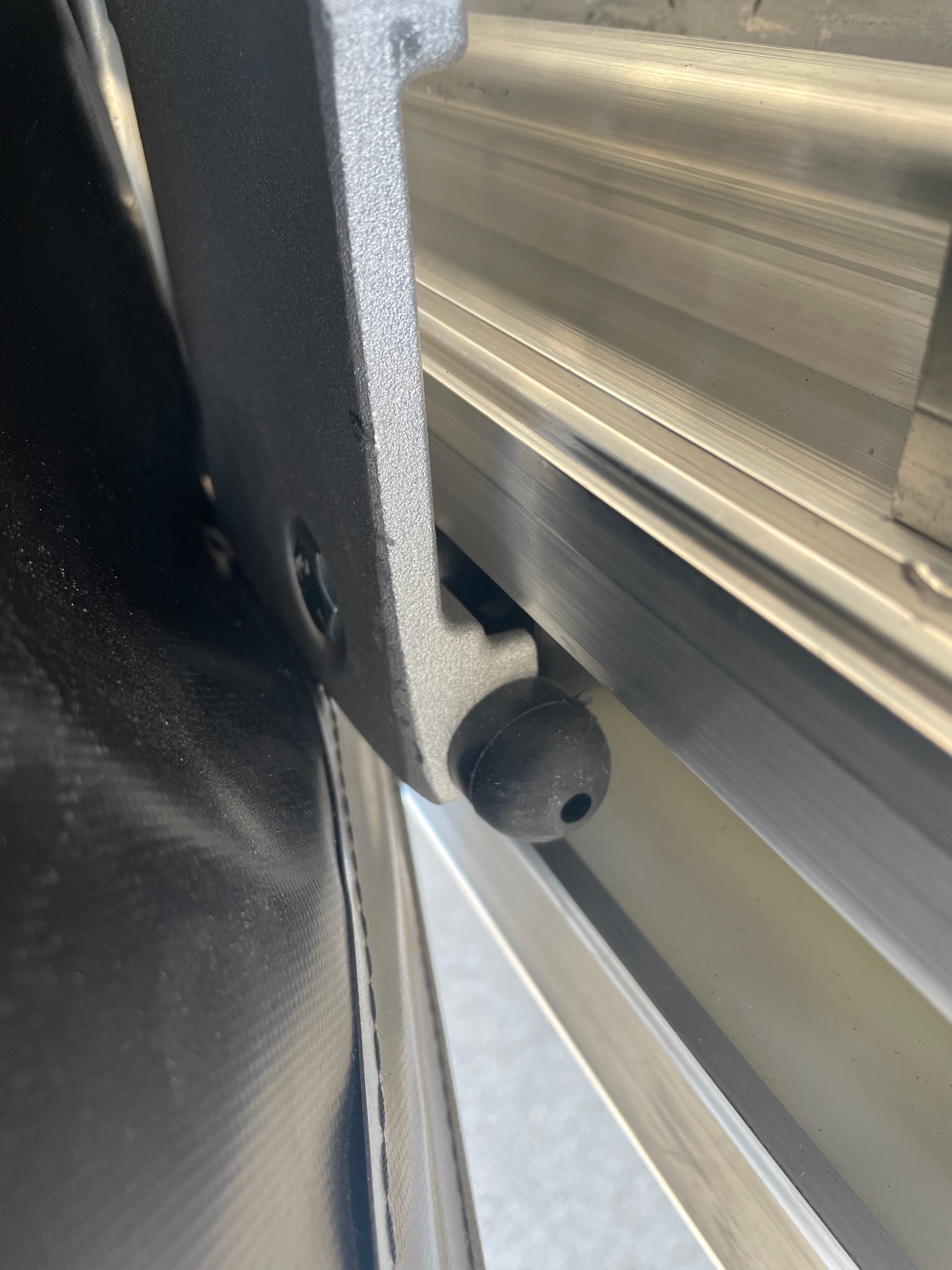 2021 Reitnouer MaxMiser LP Flatbed Conestoga Verduyn