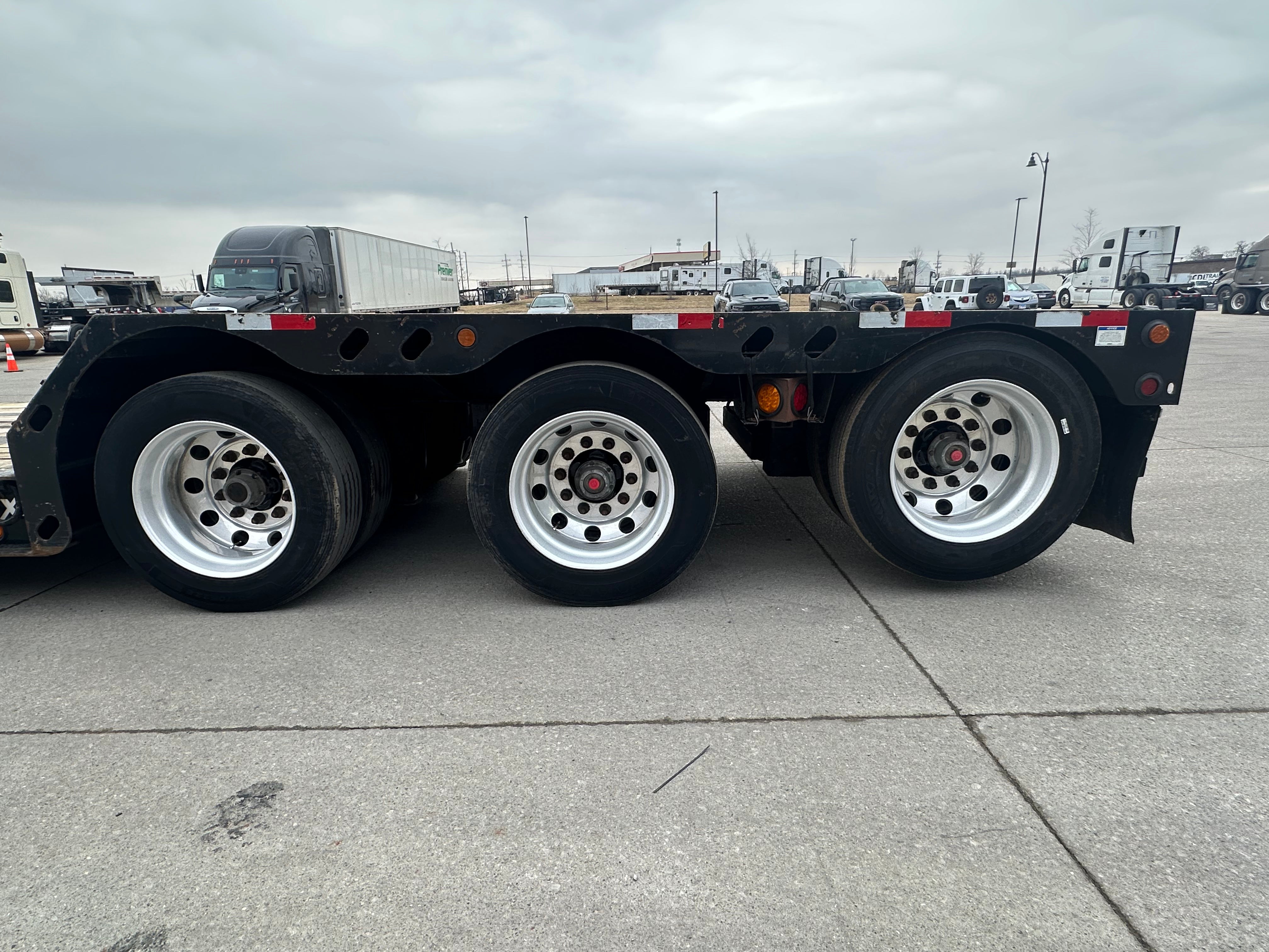 2023 XL 80 MFGA Route One Trailers
