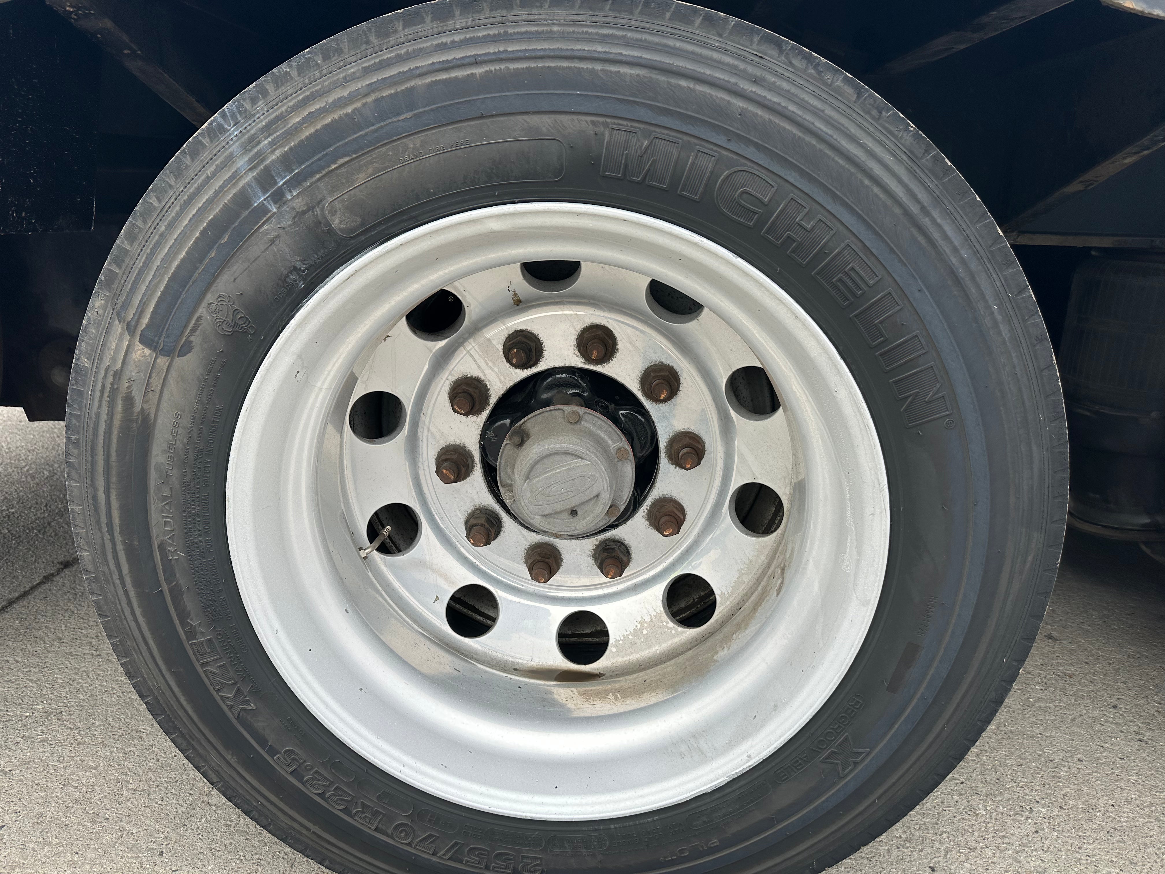 2023 XL 80 MFGA Route One Trailers