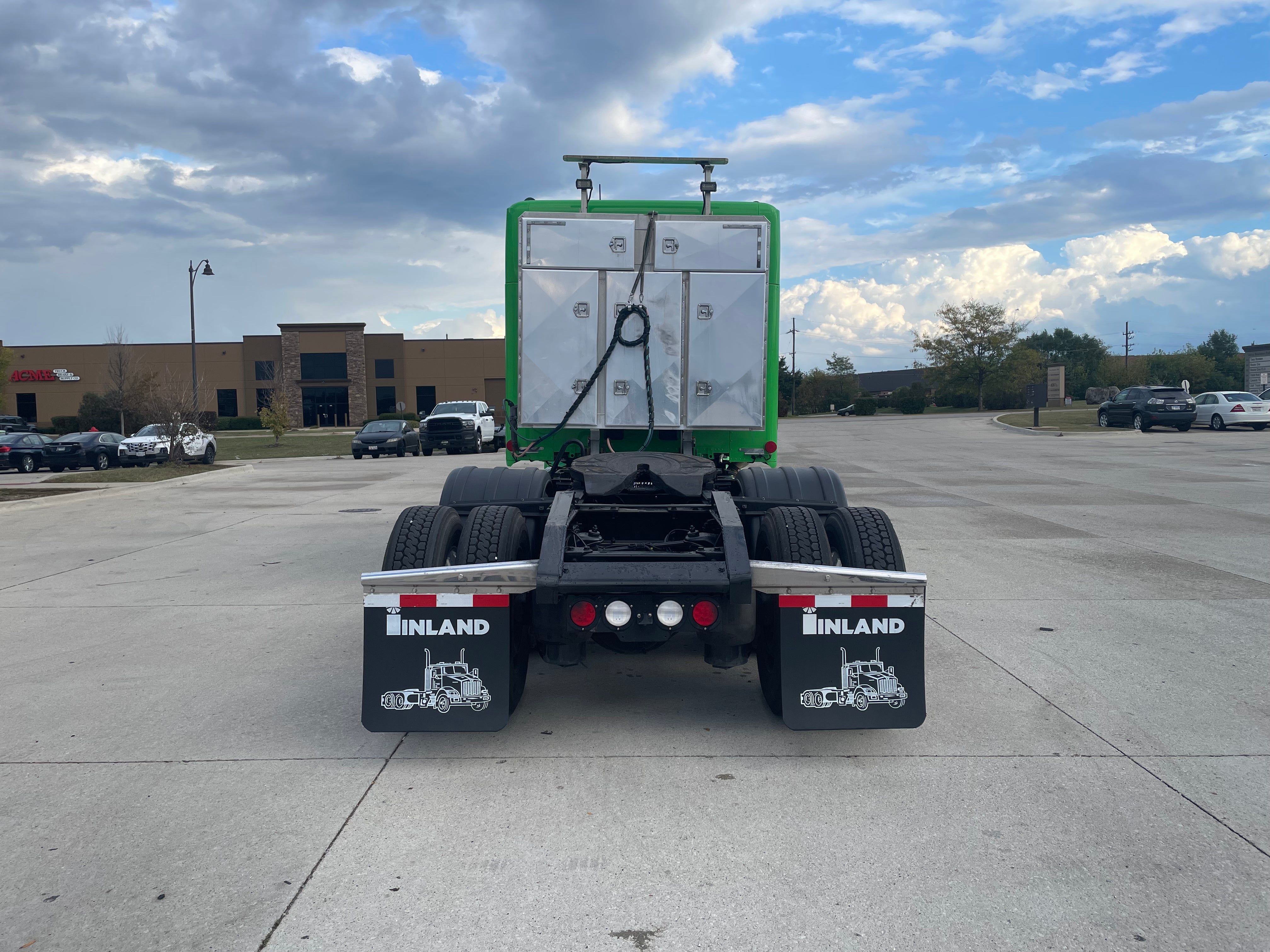 2020 Kenworth W990 Route One Trailers