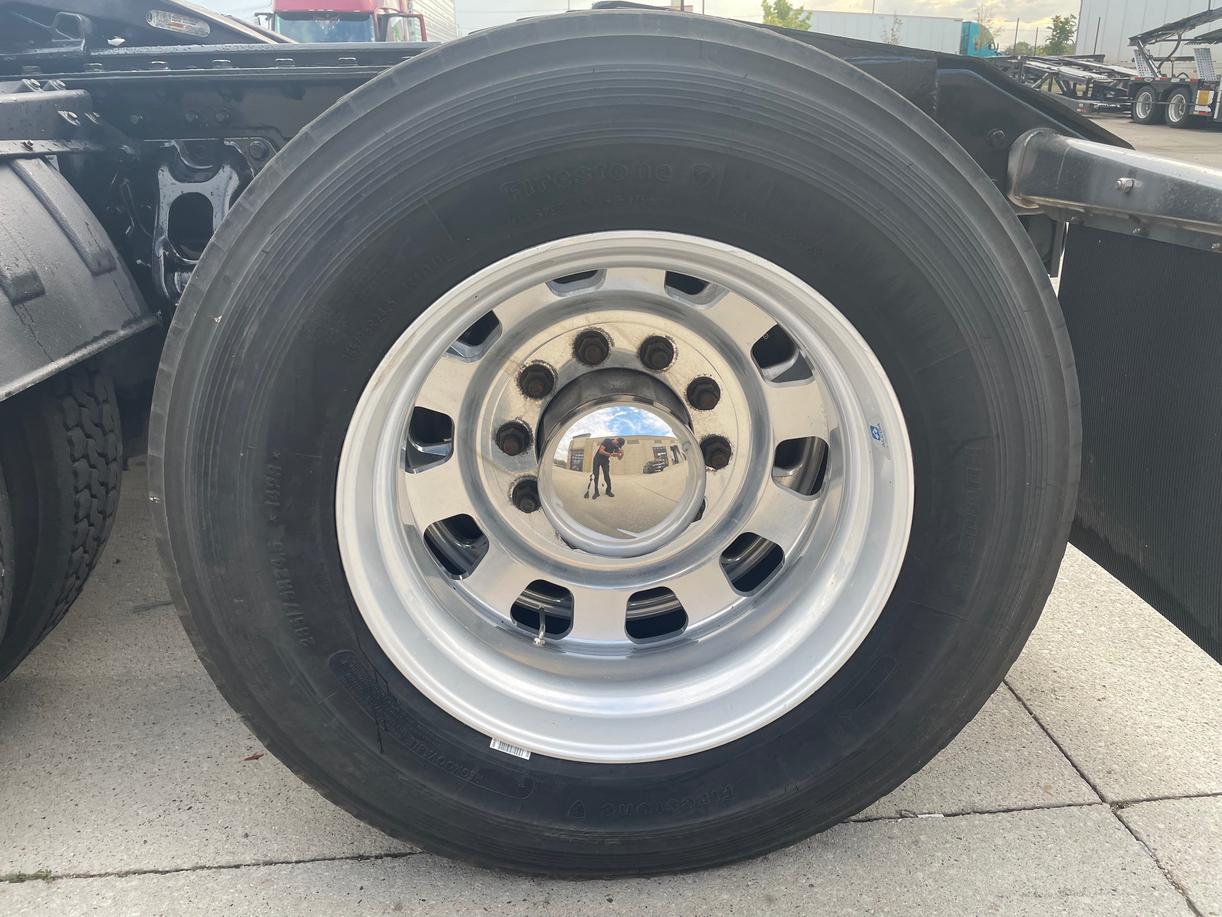 2020 Kenworth W990 Route One Trailers