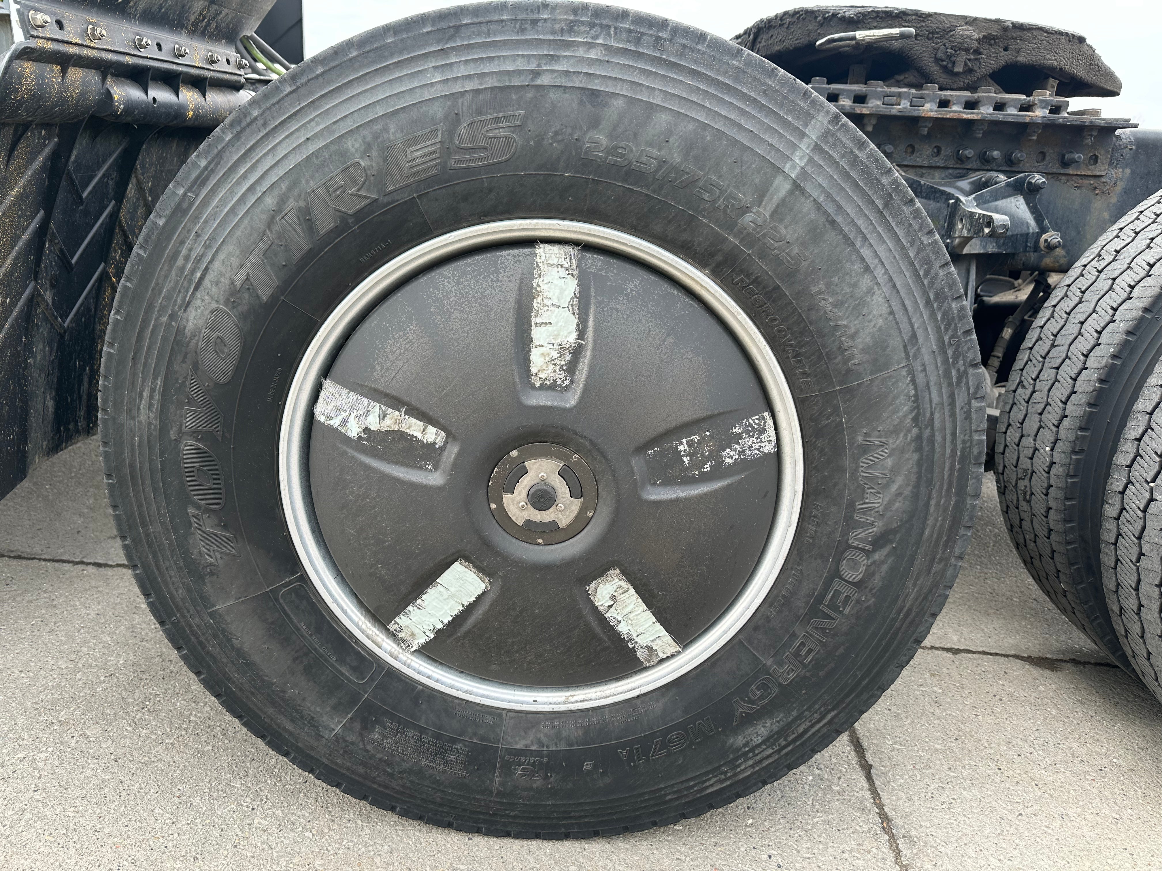 2018 Freightliner Cascadia Route One Trailers