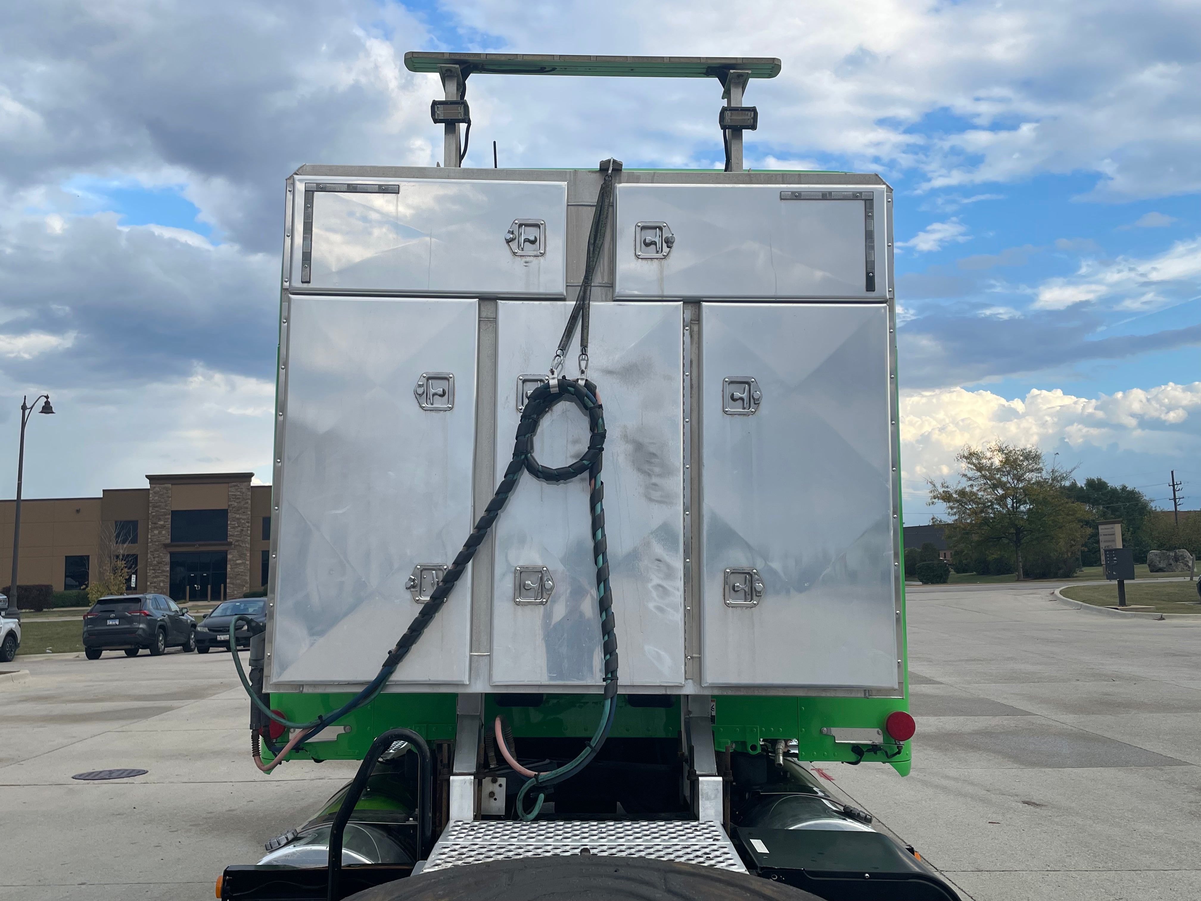 2020 Kenworth W990 Route One Trailers