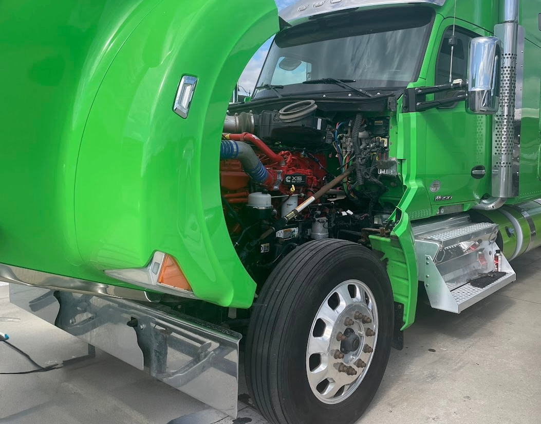 2020 Kenworth W990 Route One Trailers