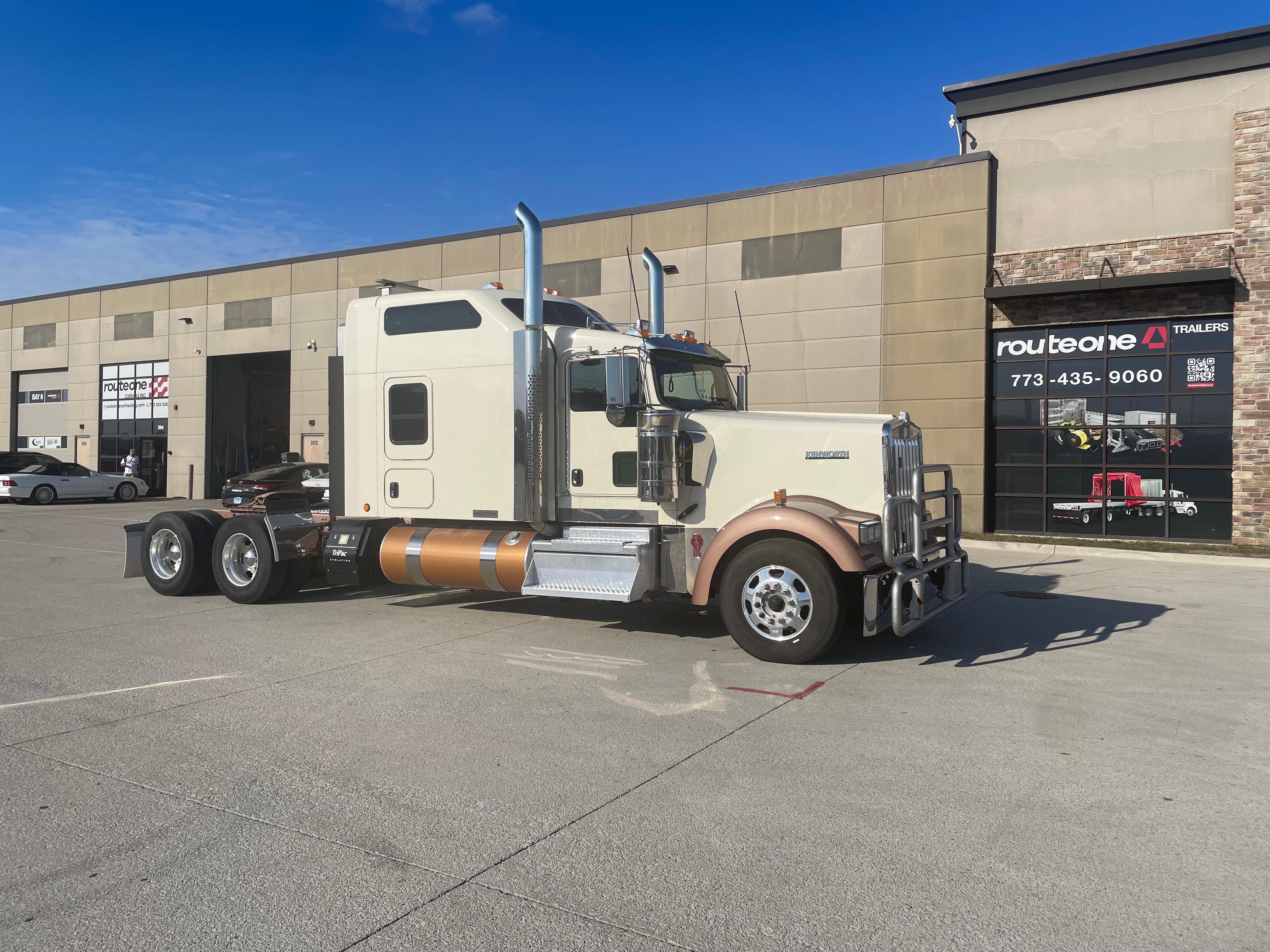2020 Kenworth W900 Studio Sleeper Route One Trailers