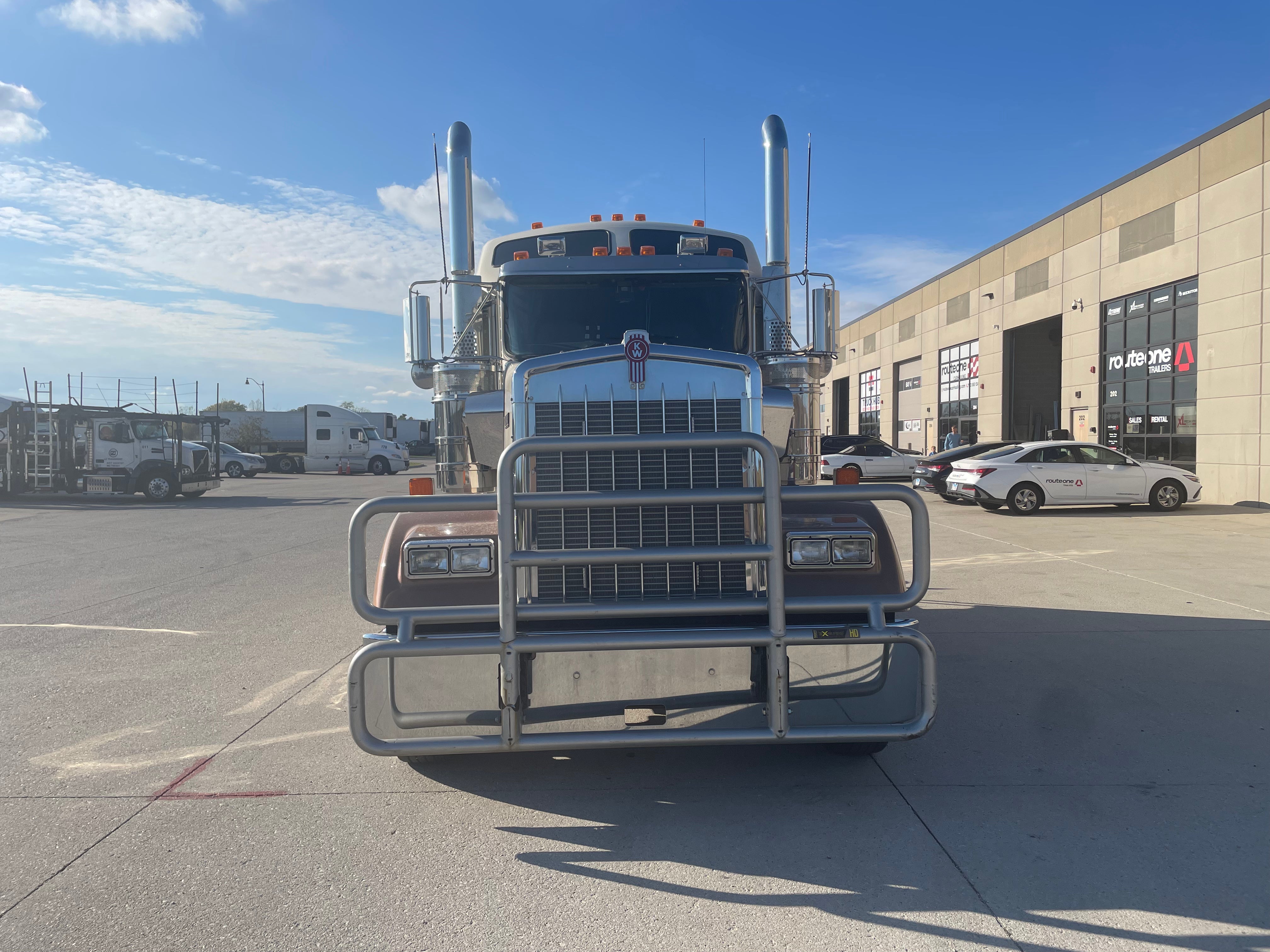 2020 Kenworth W900 Studio Sleeper Route One Trailers