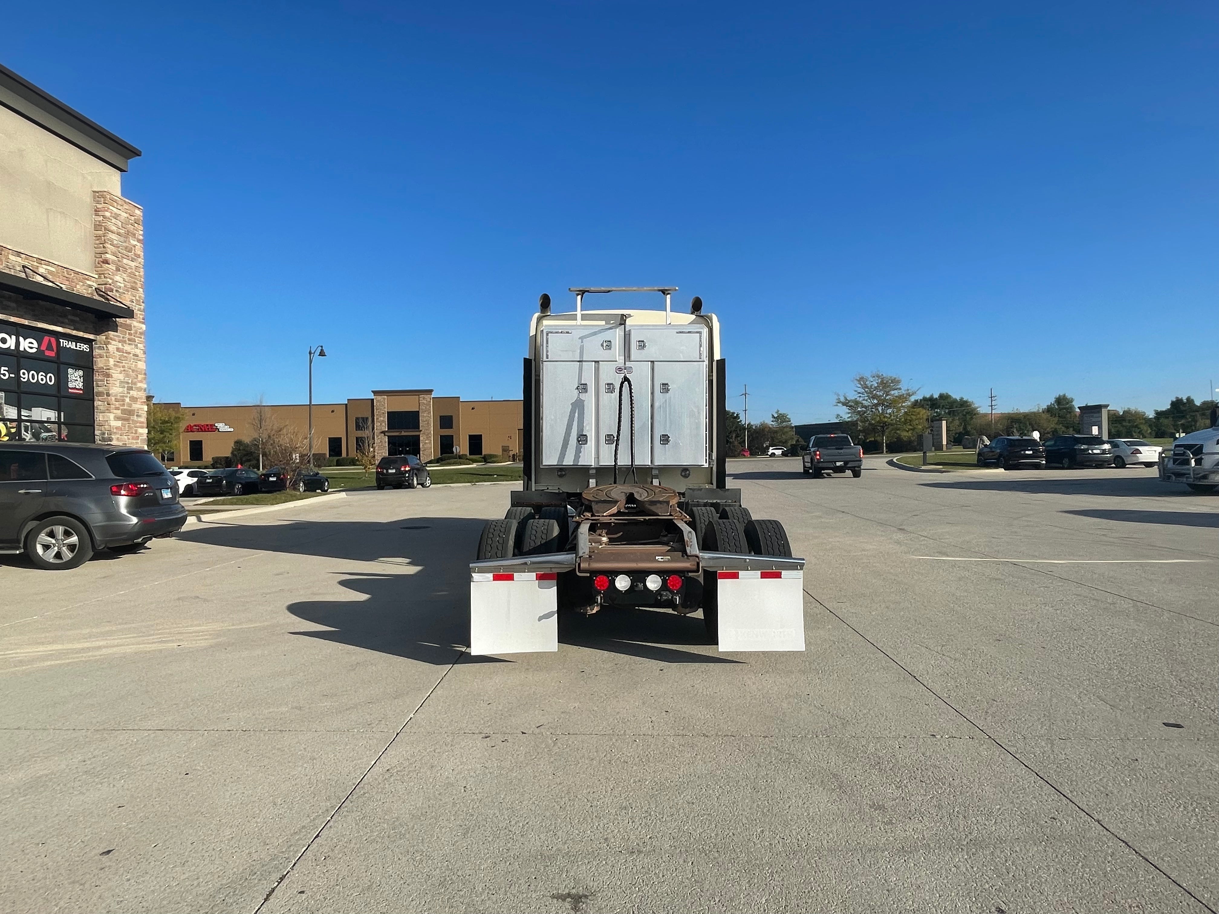 2020 Kenworth W900 Studio Sleeper Route One Trailers