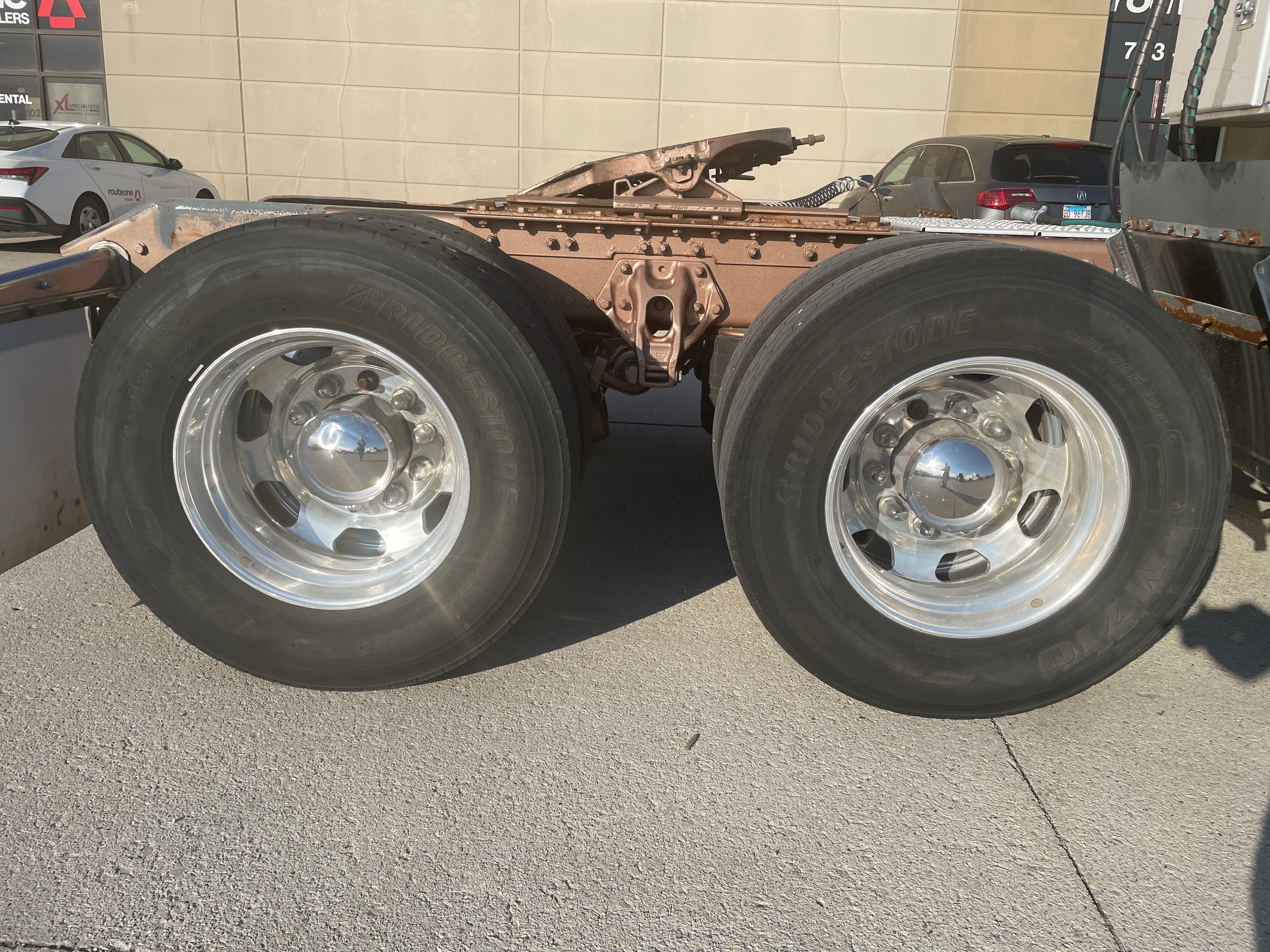 2020 Kenworth W900 Studio Sleeper