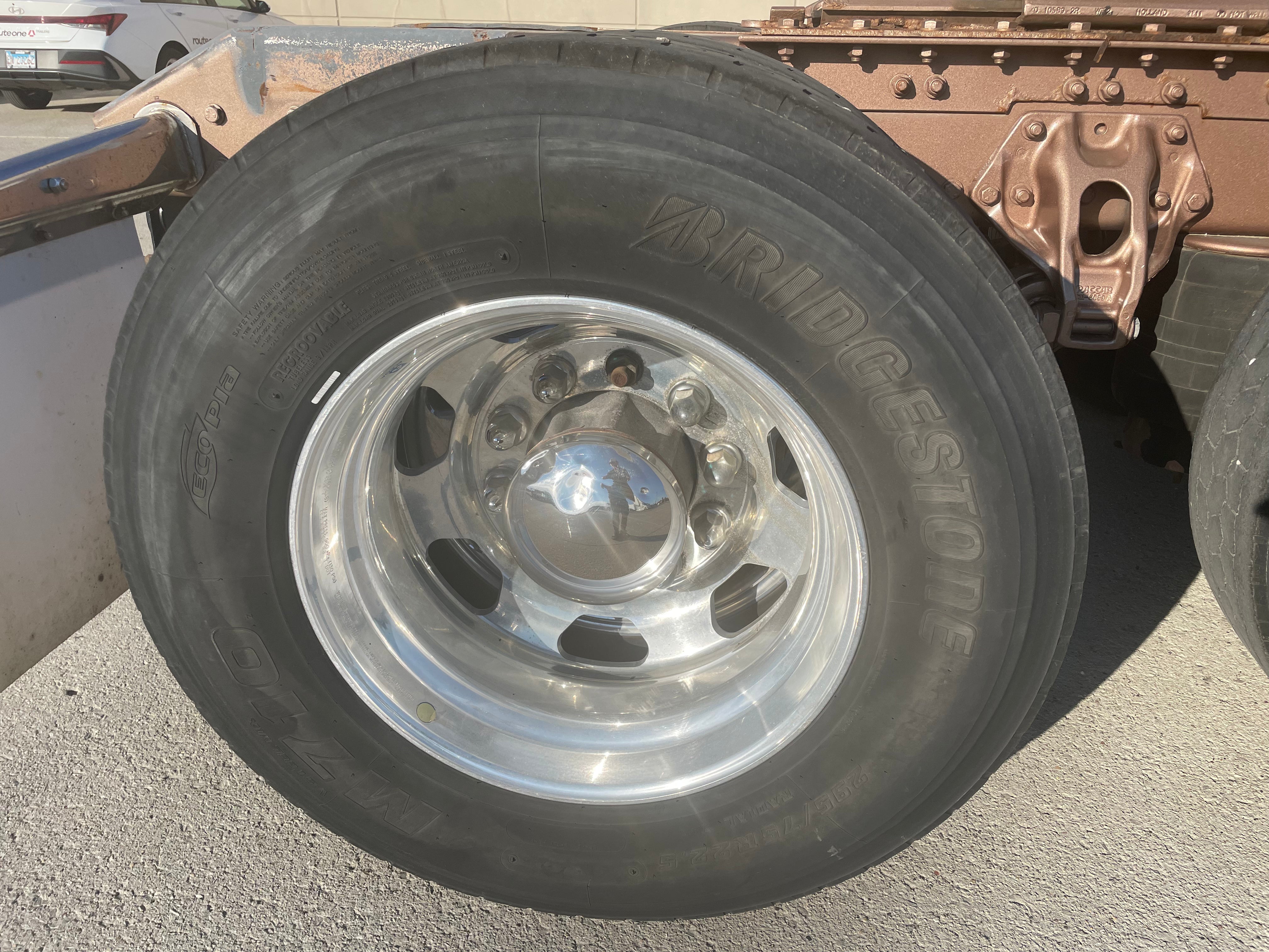 2020 Kenworth W900 Studio Sleeper Route One Trailers