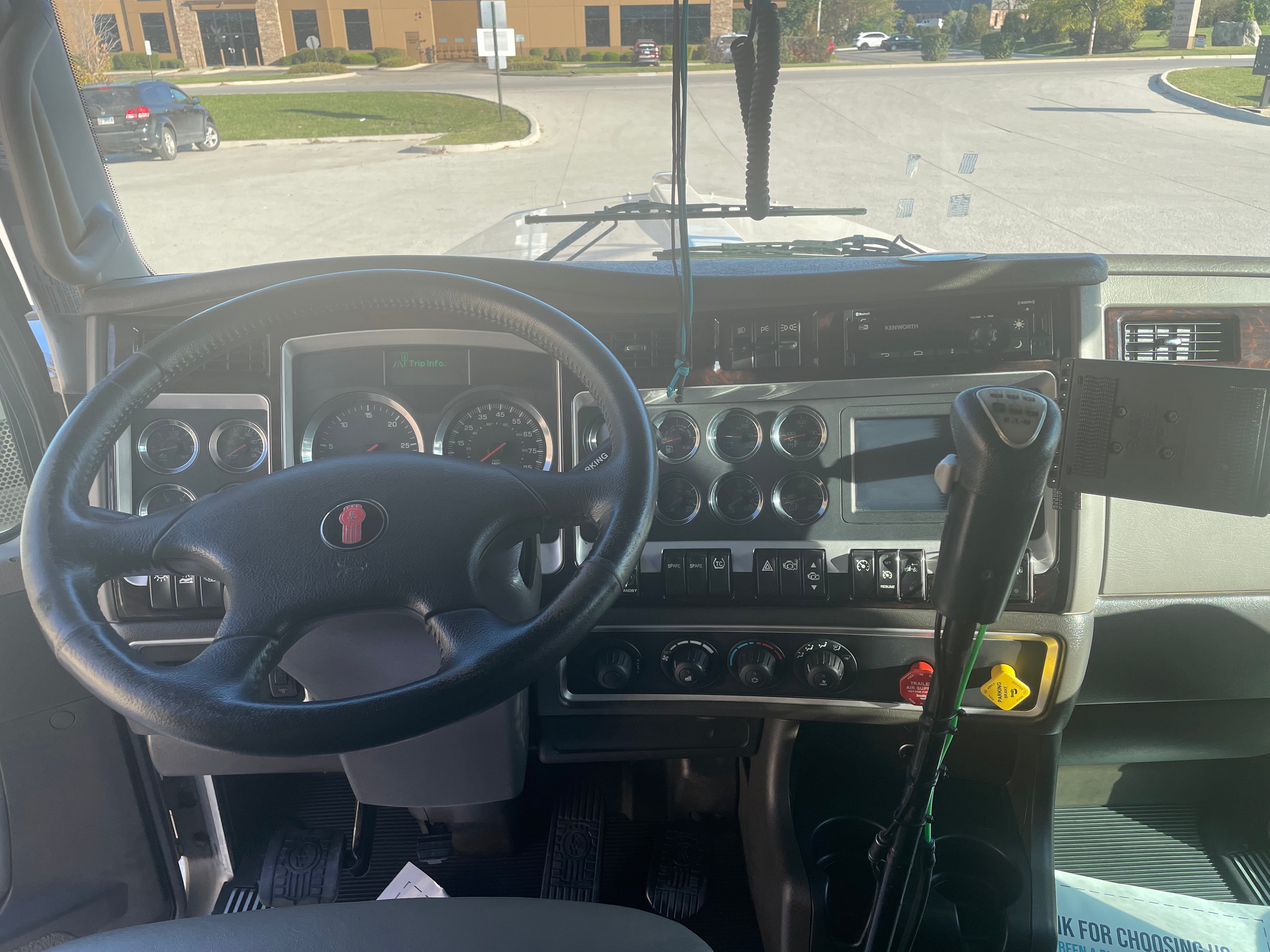 2020 Kenworth W900 Studio Sleeper Route One Trailers