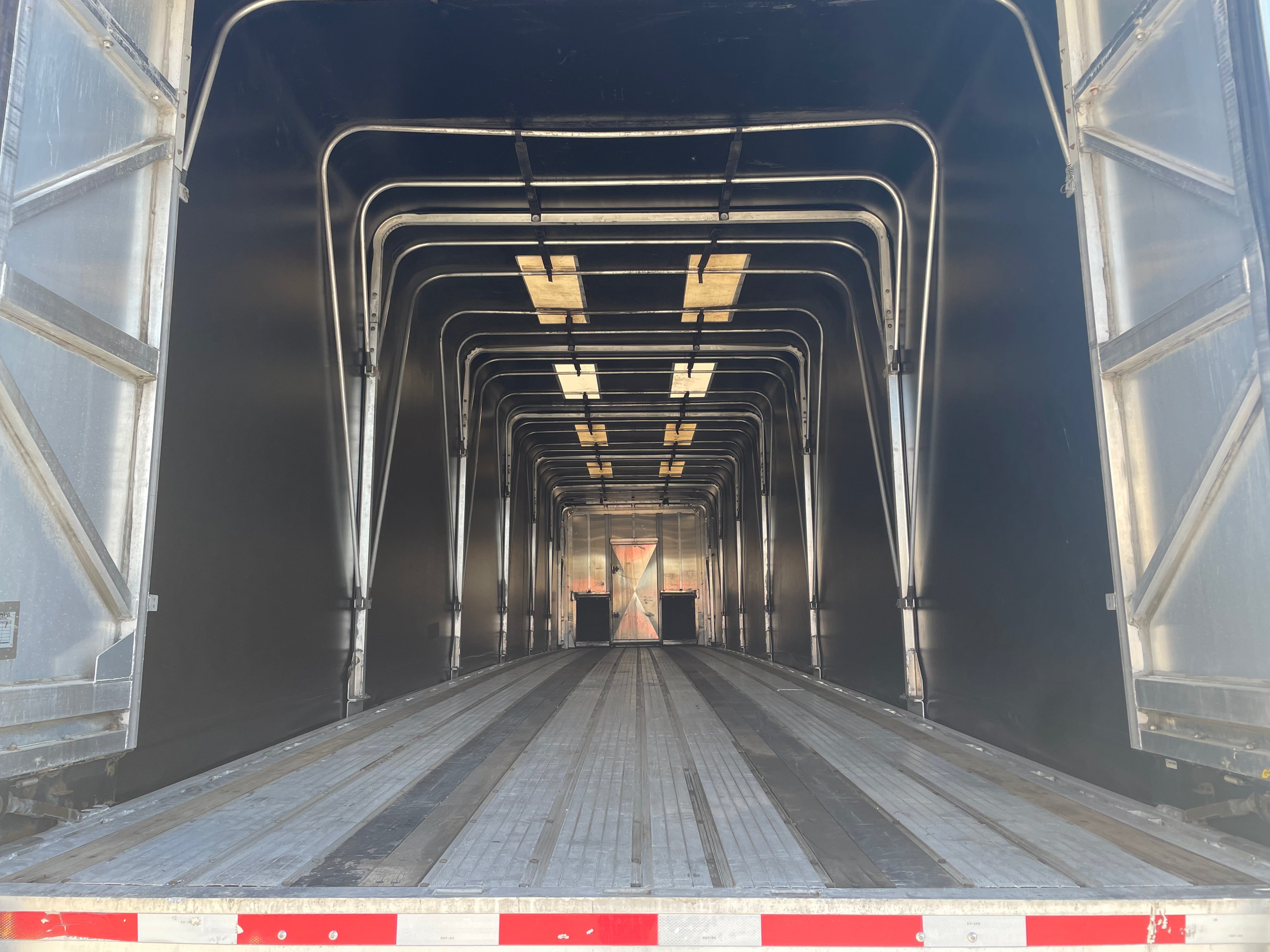 2020 Transcraft 524 C w/ Aero Route One Trailers