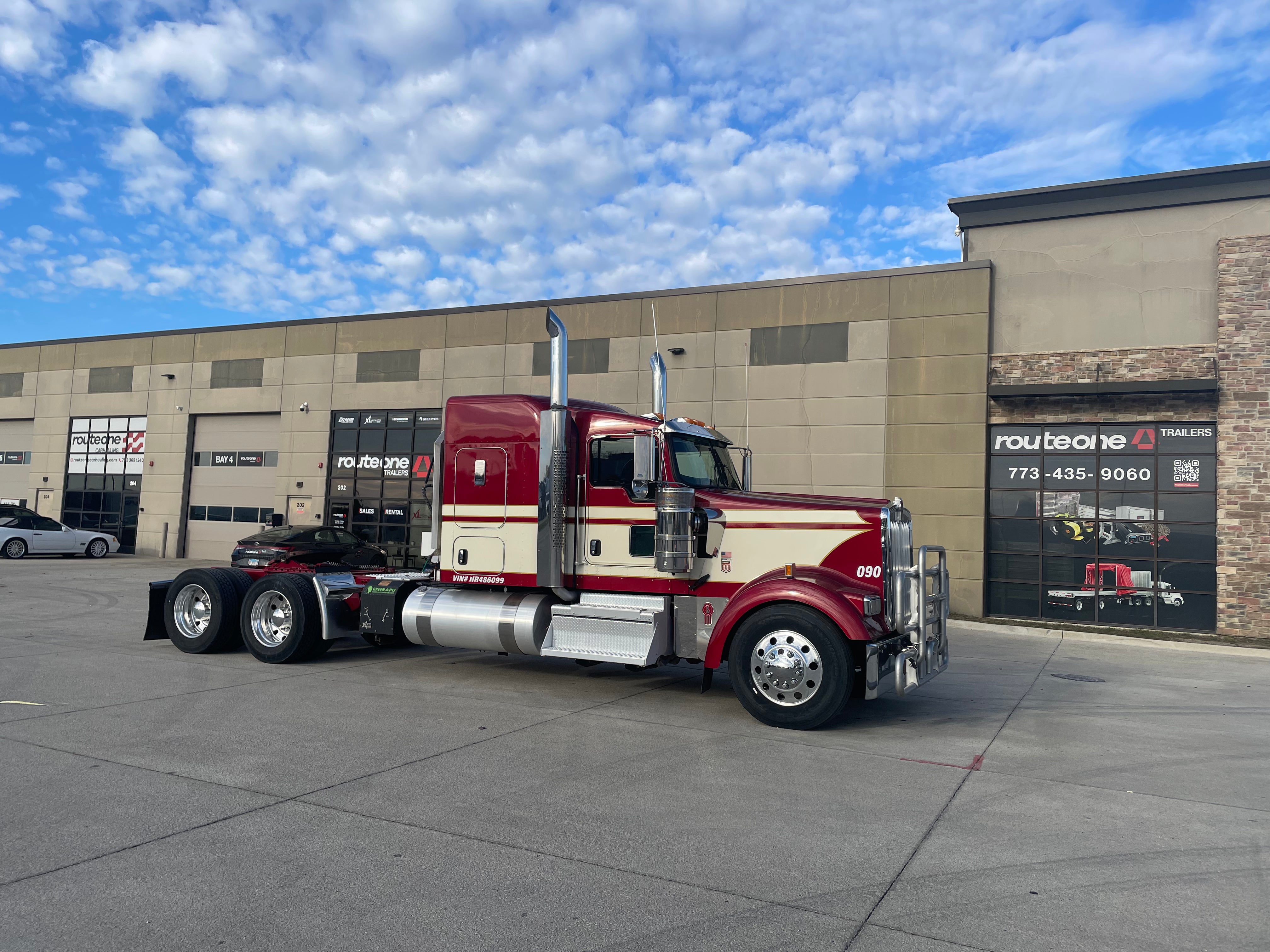 2022 KW W900 AEROCAB SLEEPER