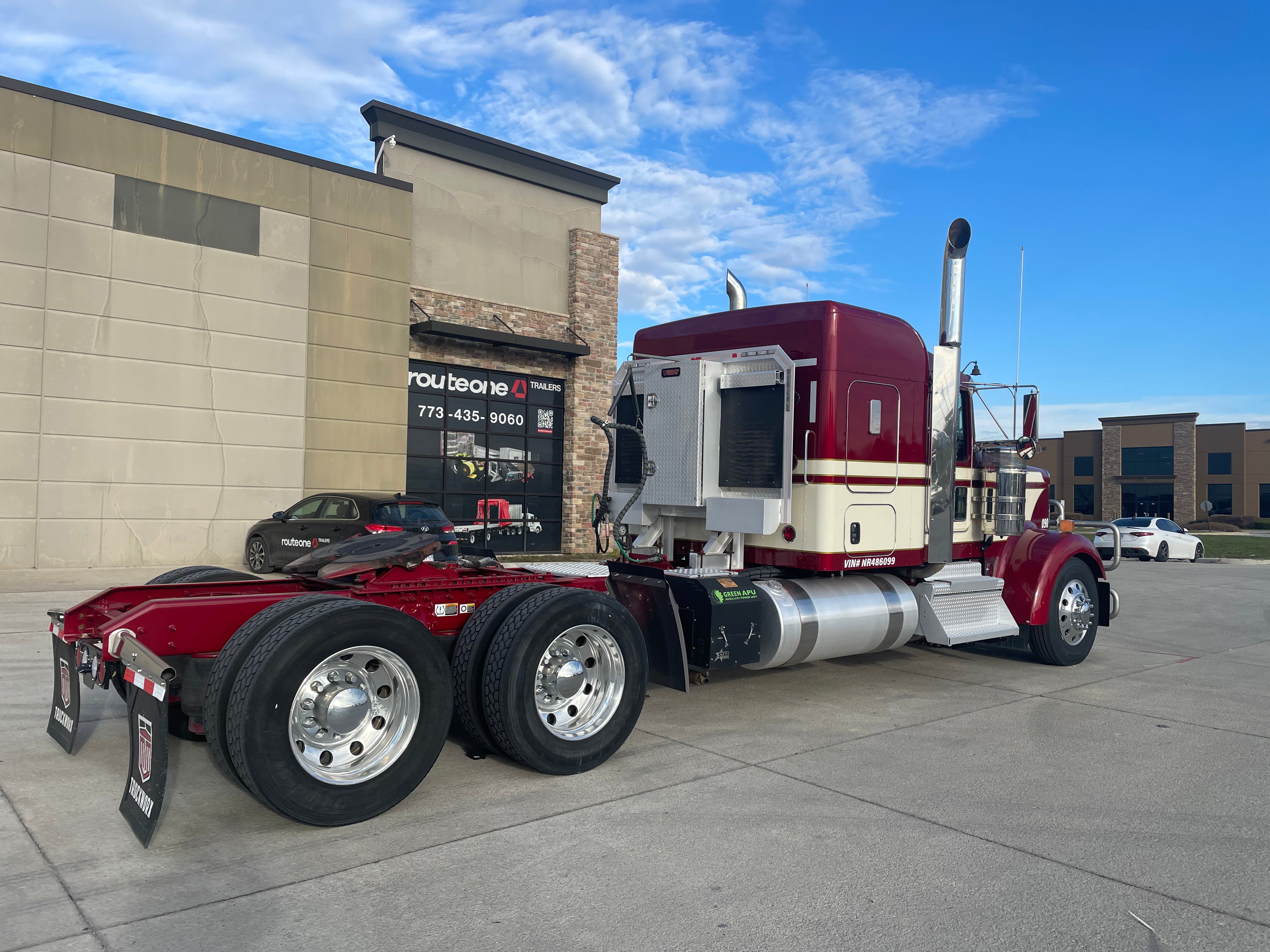 2022 KW W900 AEROCAB SLEEPER