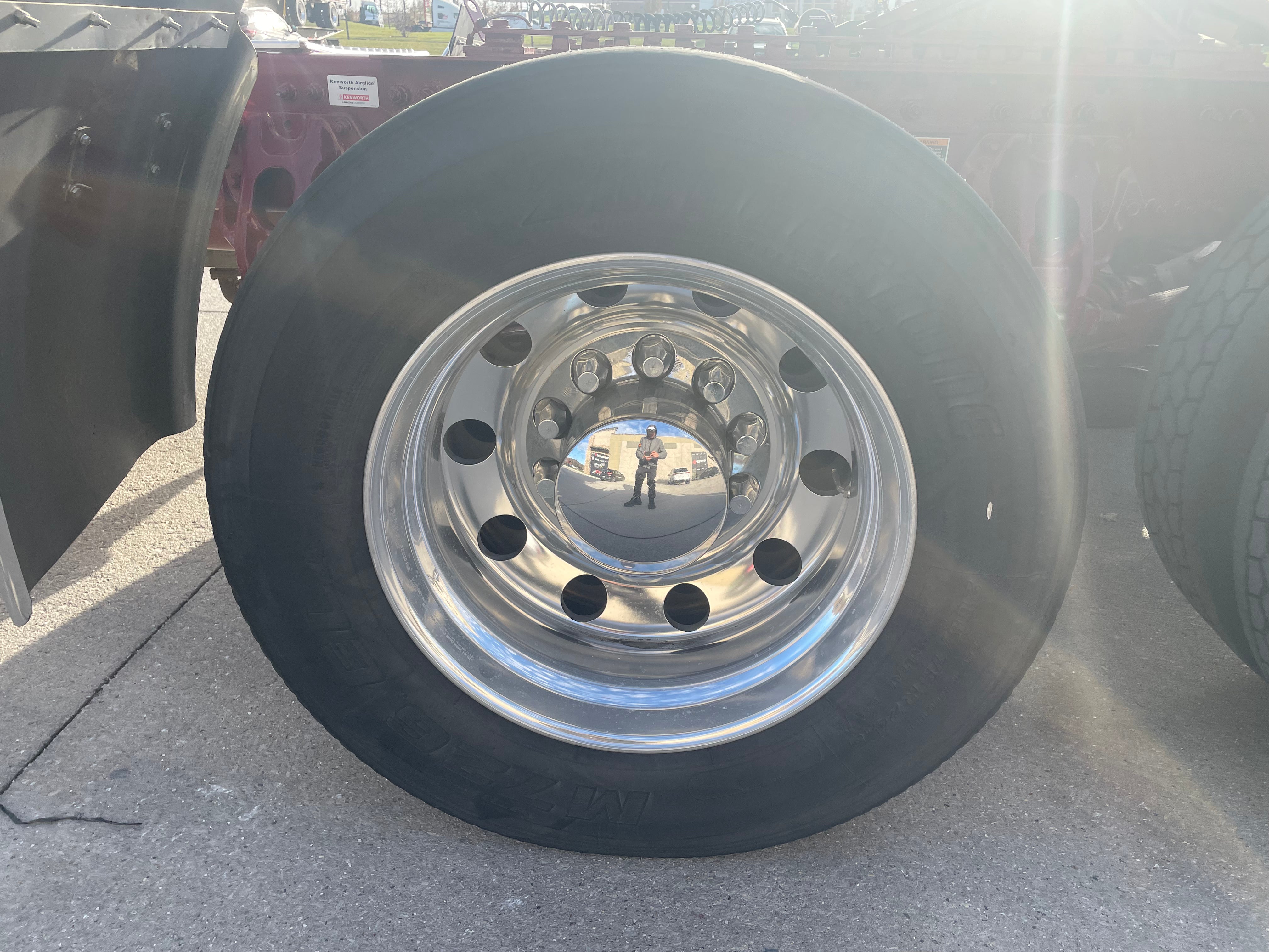 2022 KW W900 AEROCAB SLEEPER