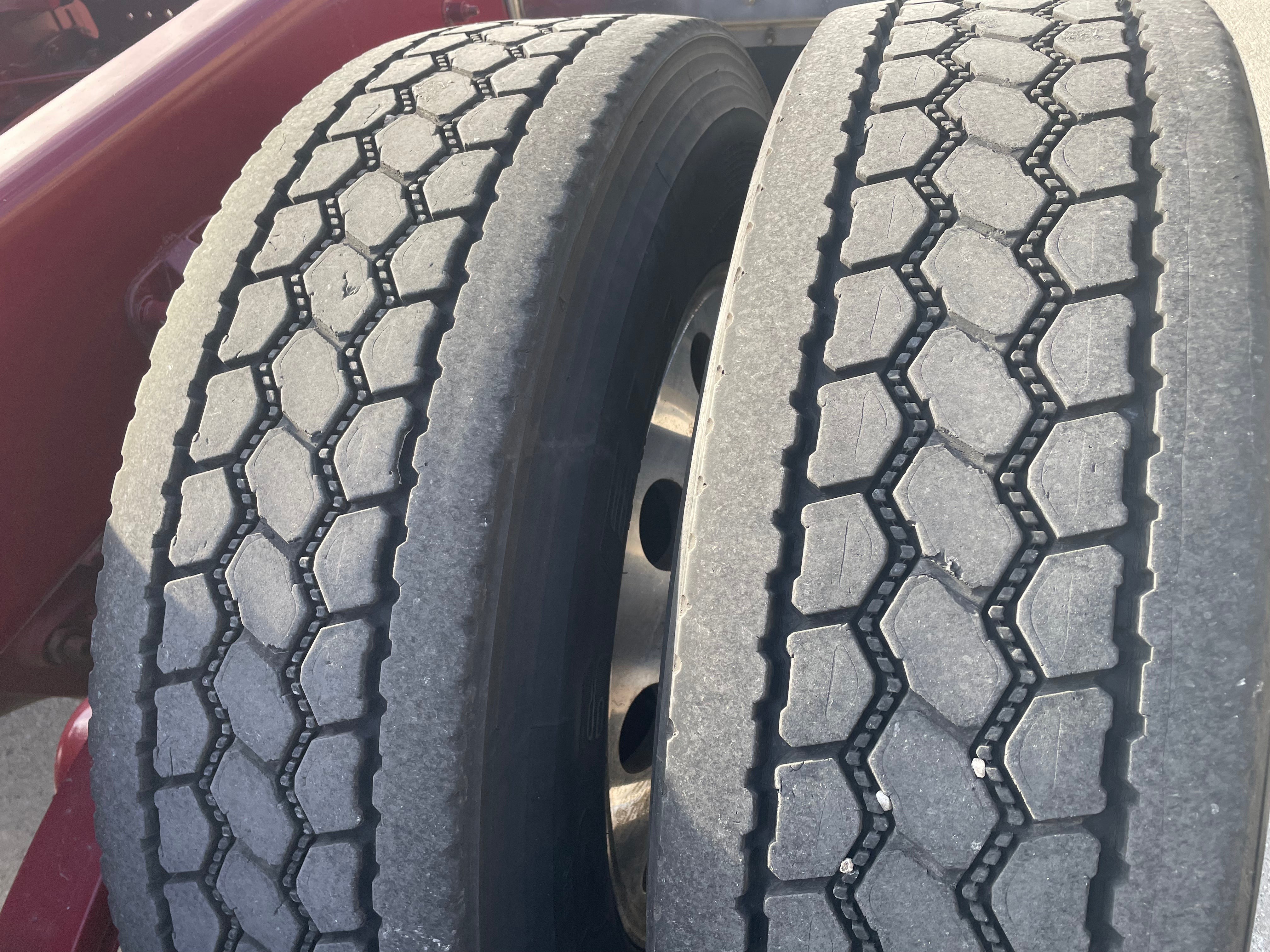 2022 KW W900 AEROCAB SLEEPER