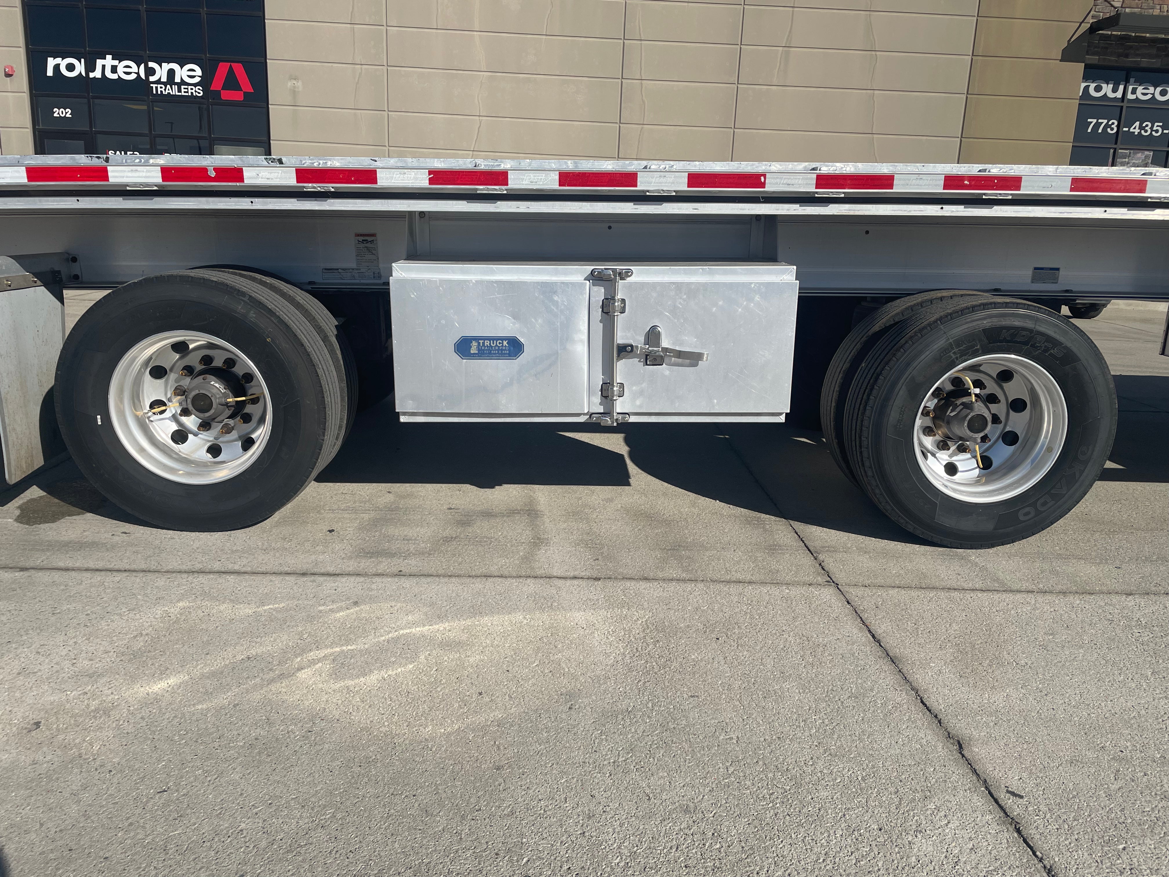 2021 East BST Flatbed Route One Trailers