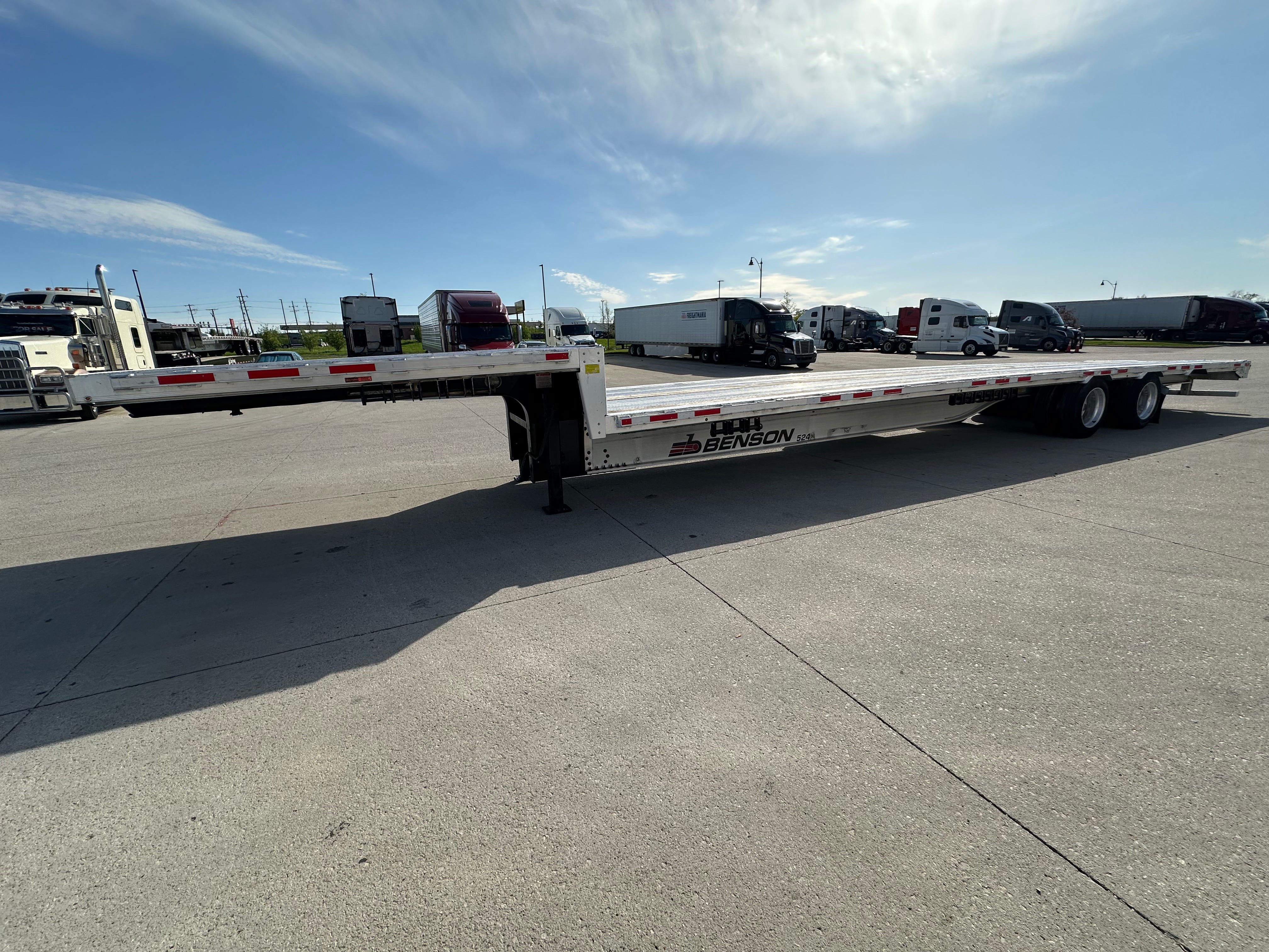 2022 Transcraft 524 Aluminum Step Deck Route One Trailers