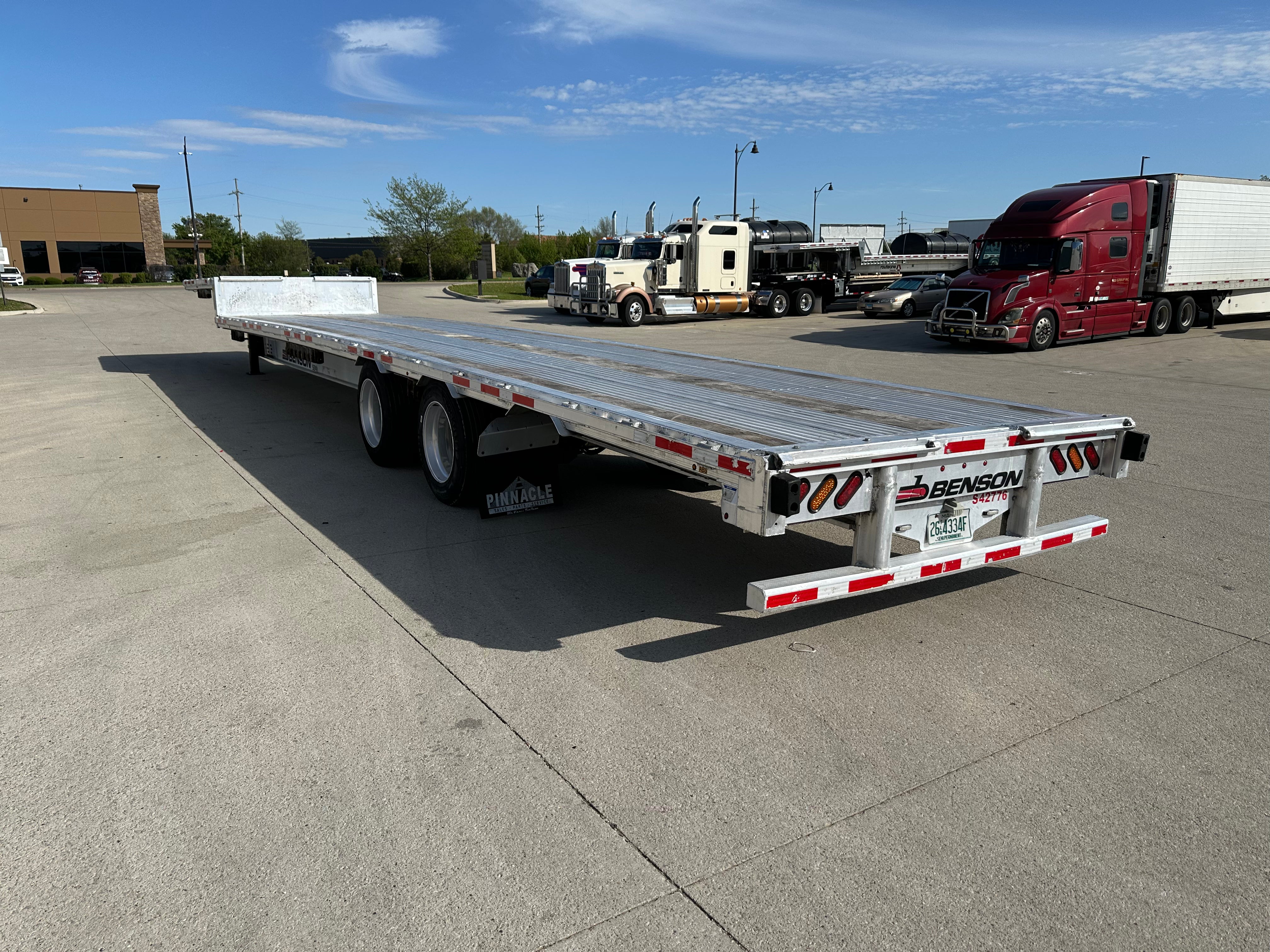2022 Transcraft 524 Aluminum Step Deck Route One Trailers