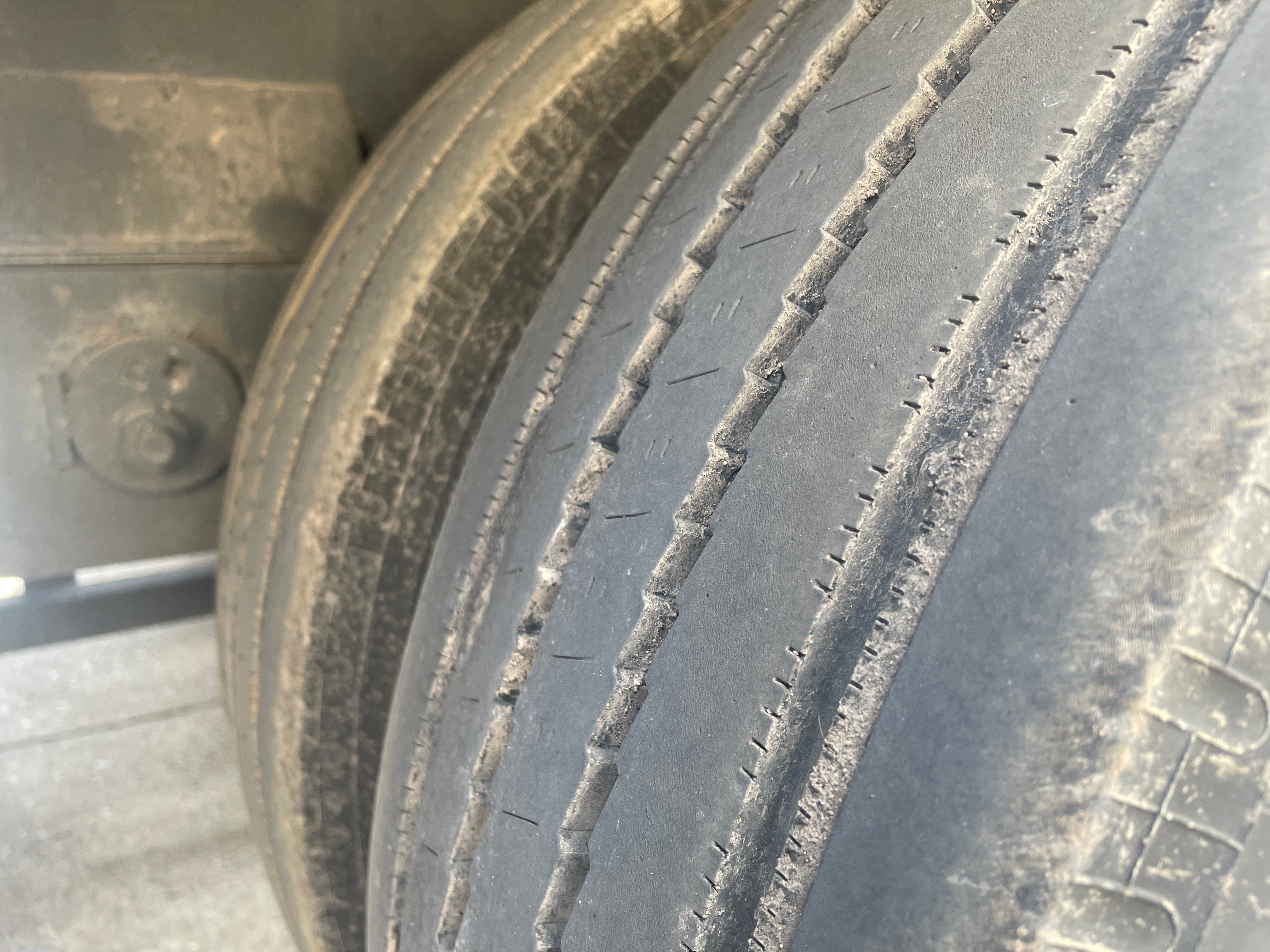 2015 Cottrell 7-Car Carhauler Route One Trailers