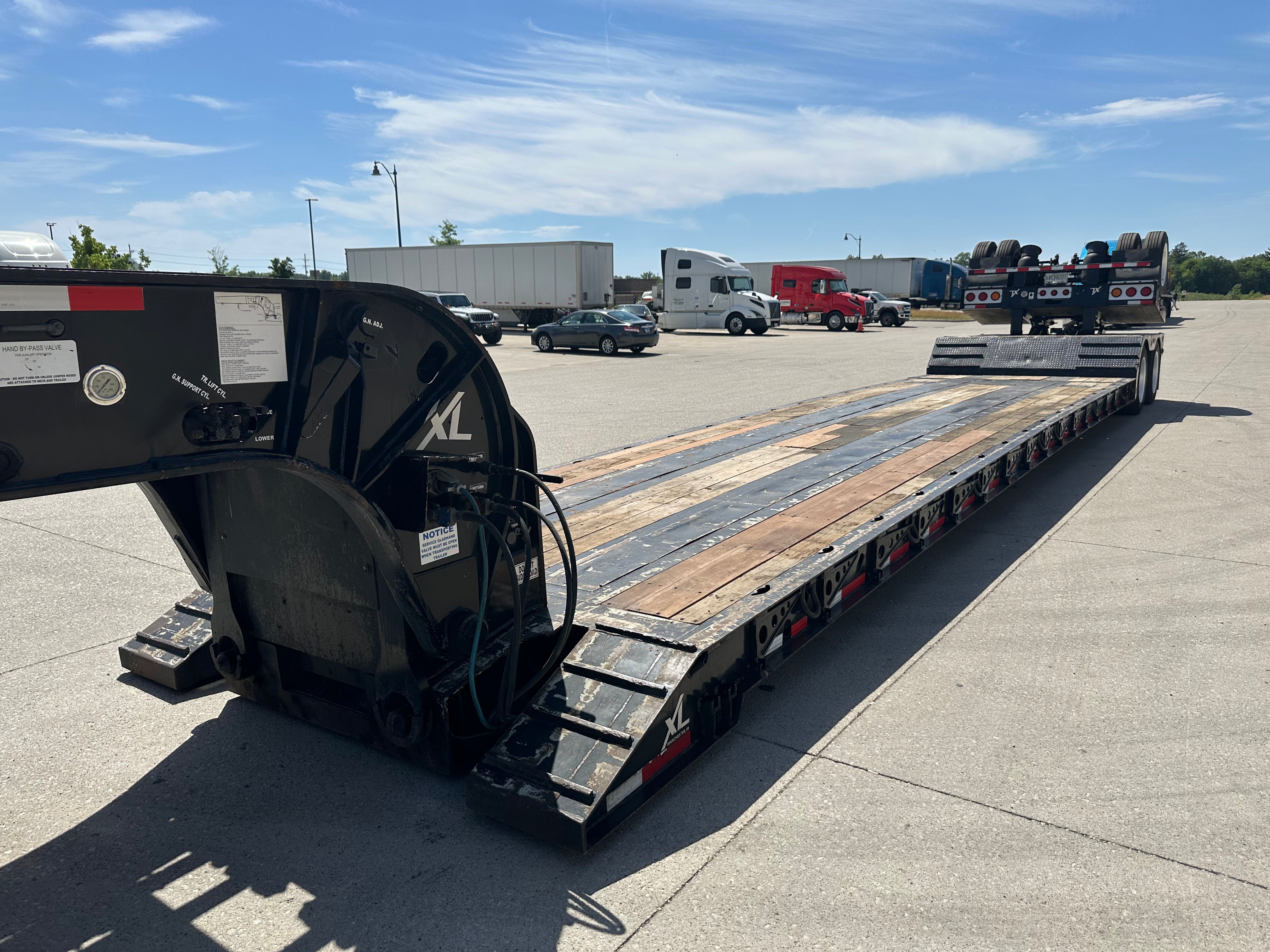 2023 XL Specialized 80 HDE Route One Trailers