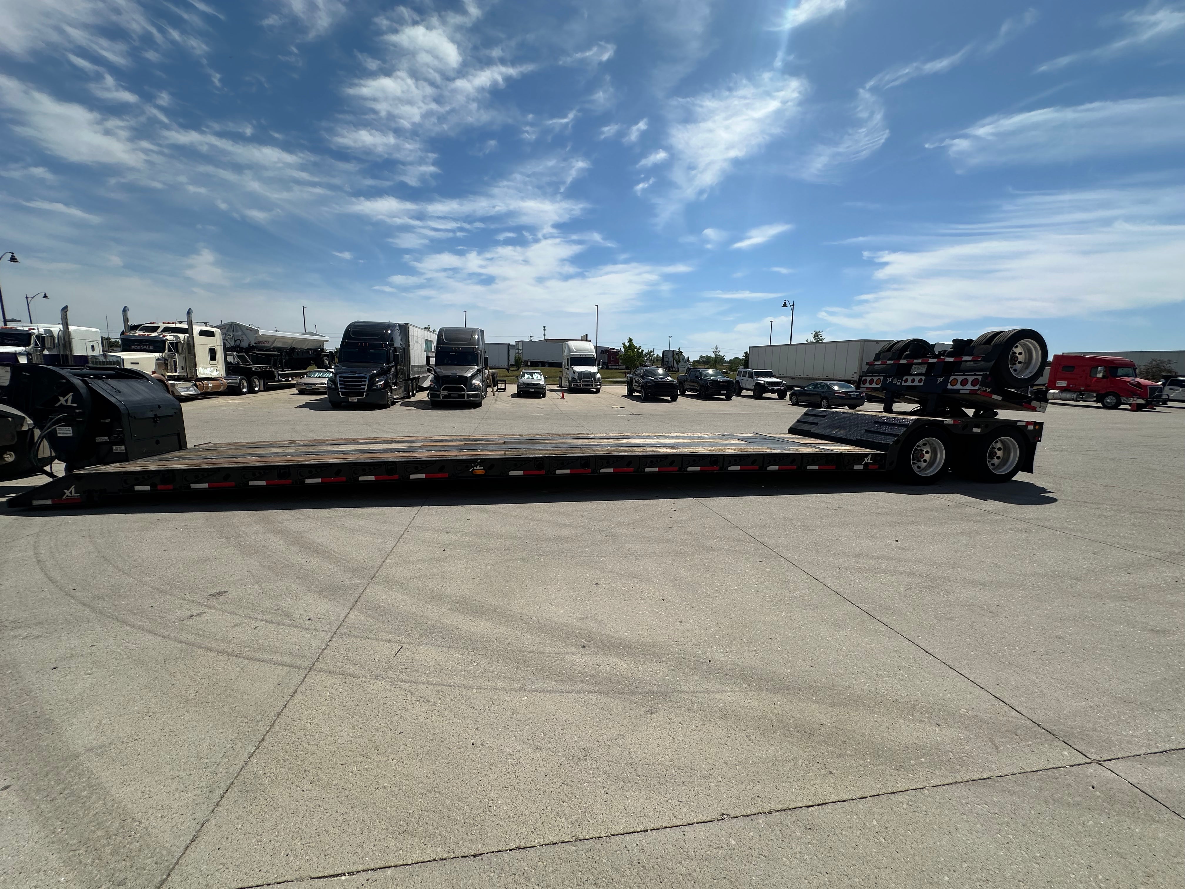2023 XL Specialized 80 HDE Route One Trailers
