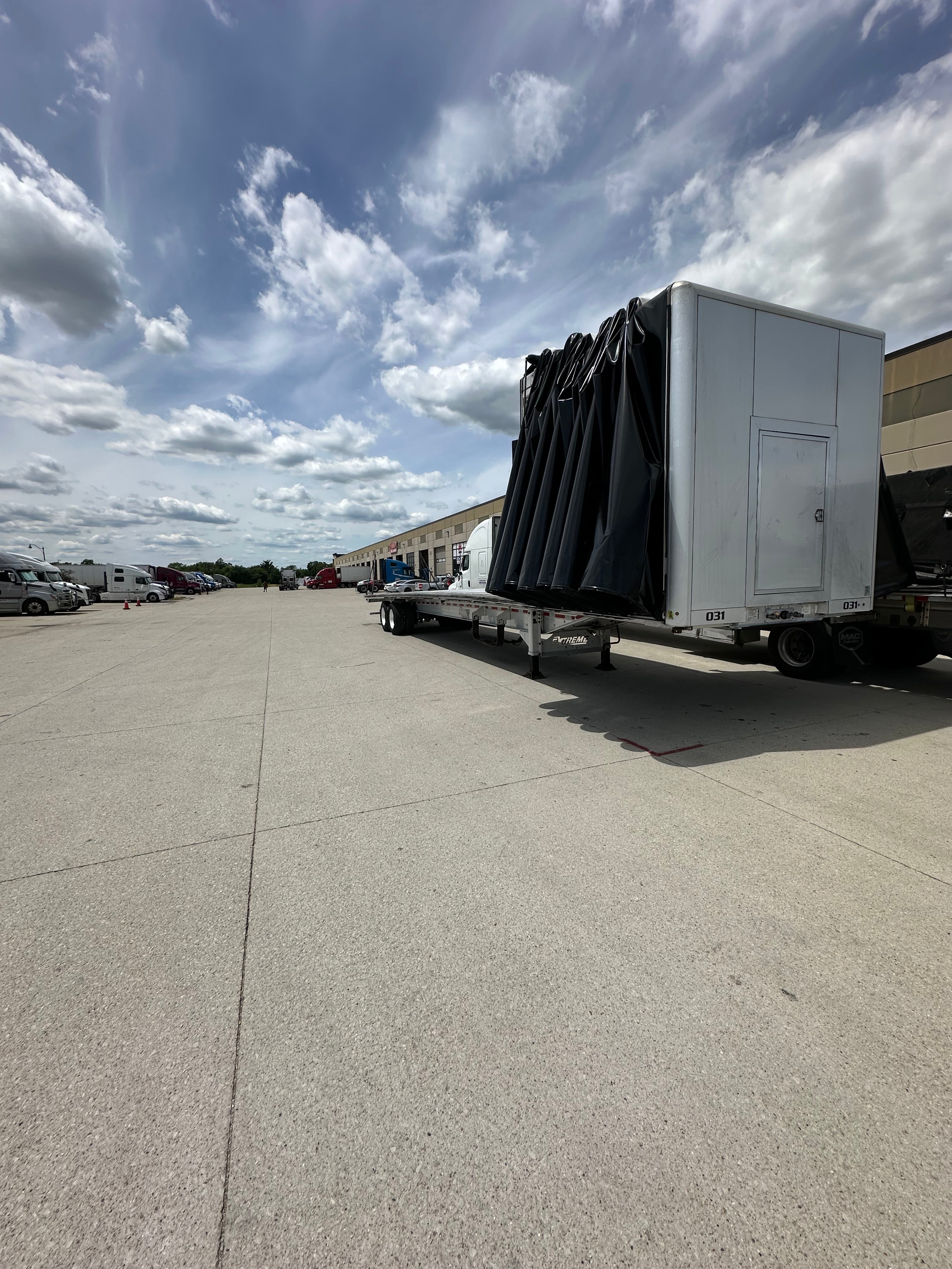 2019 Extreme XP55 LP RAS Flatbed w/ Quickdraw Conestoga Route One Trailers