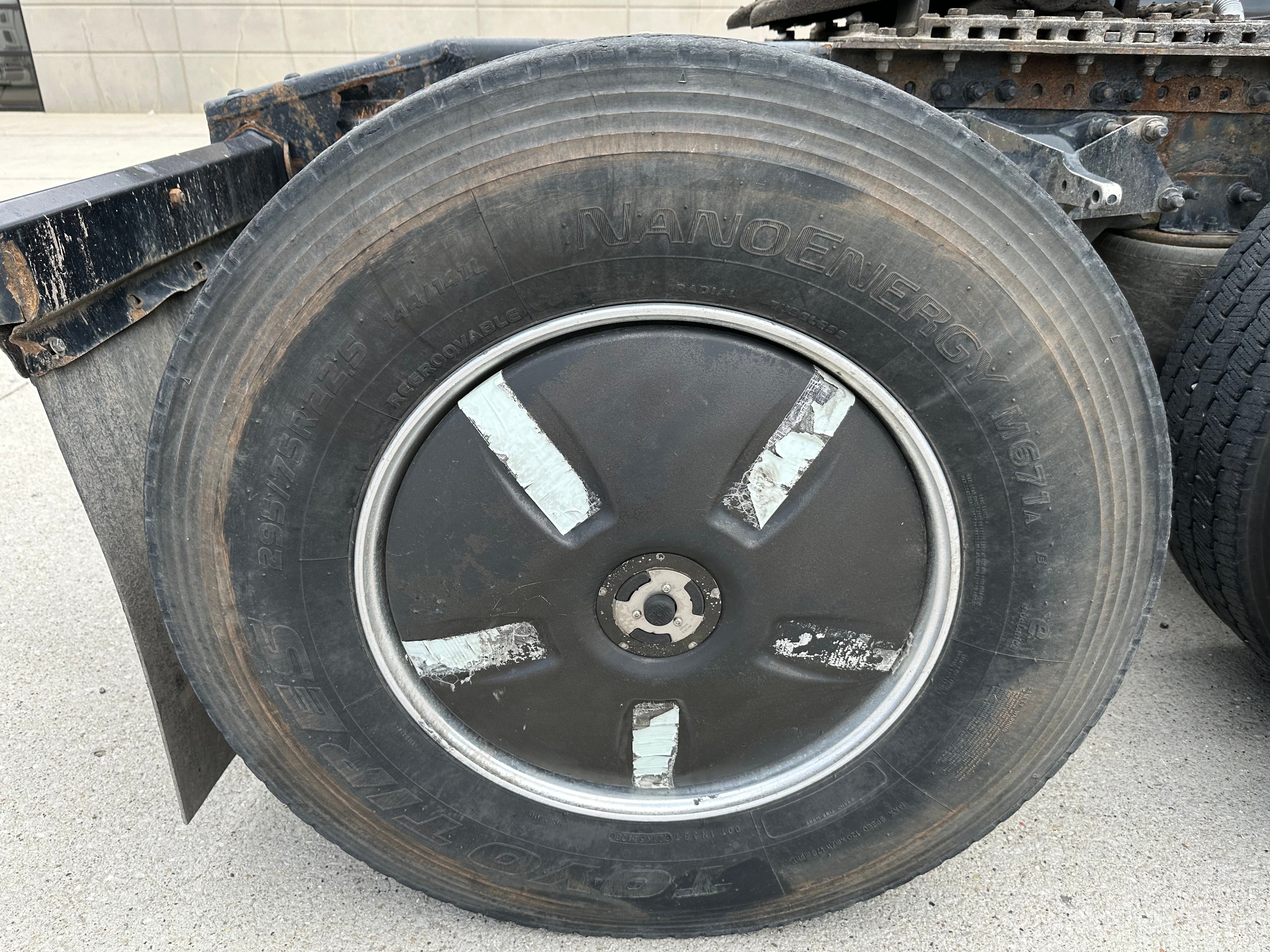 2018 Freightliner Cascadia Route One Trailers
