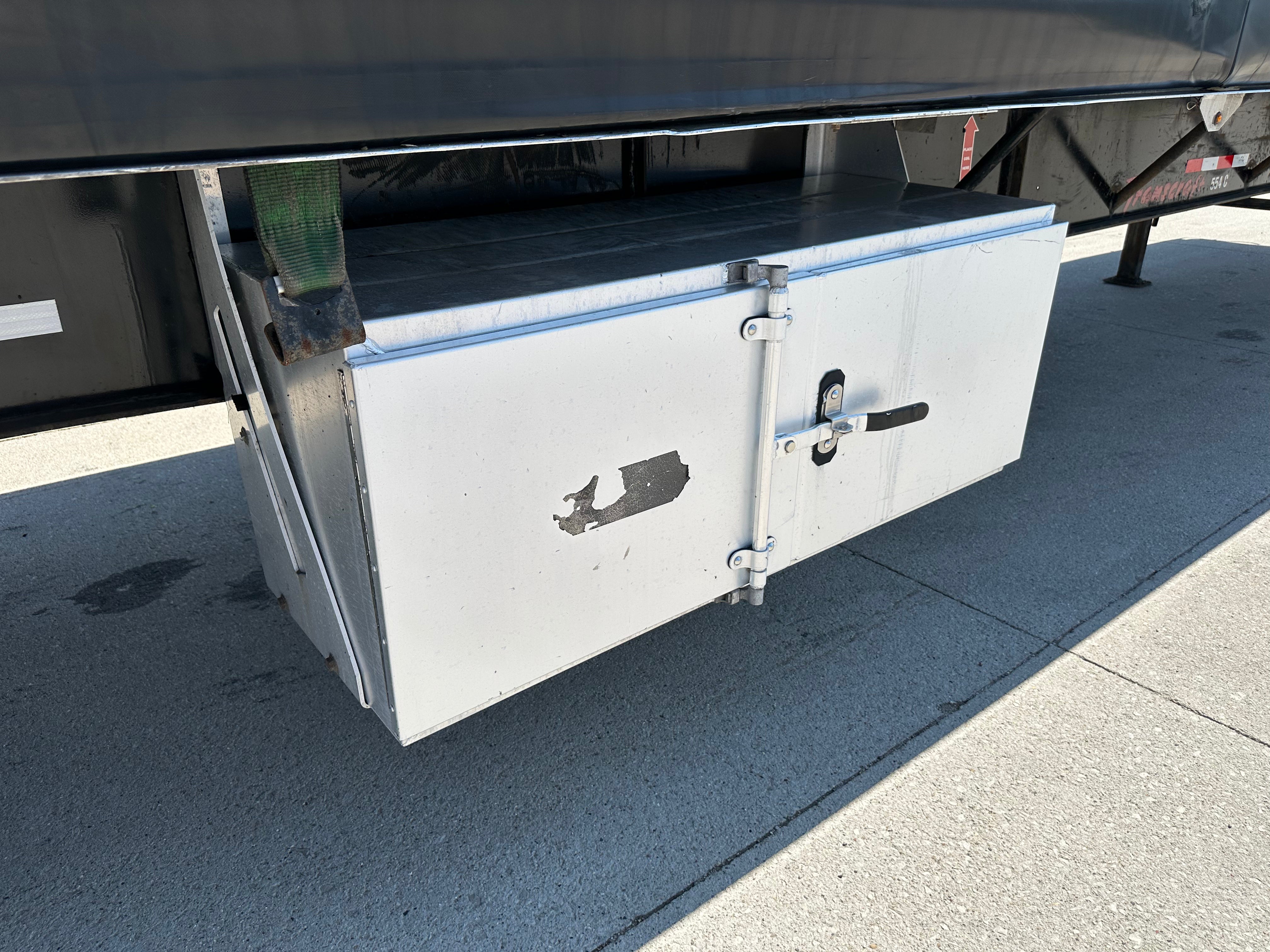 2020 Transcraft 554 Combo Flatbed w/ Aero Route One Trailers